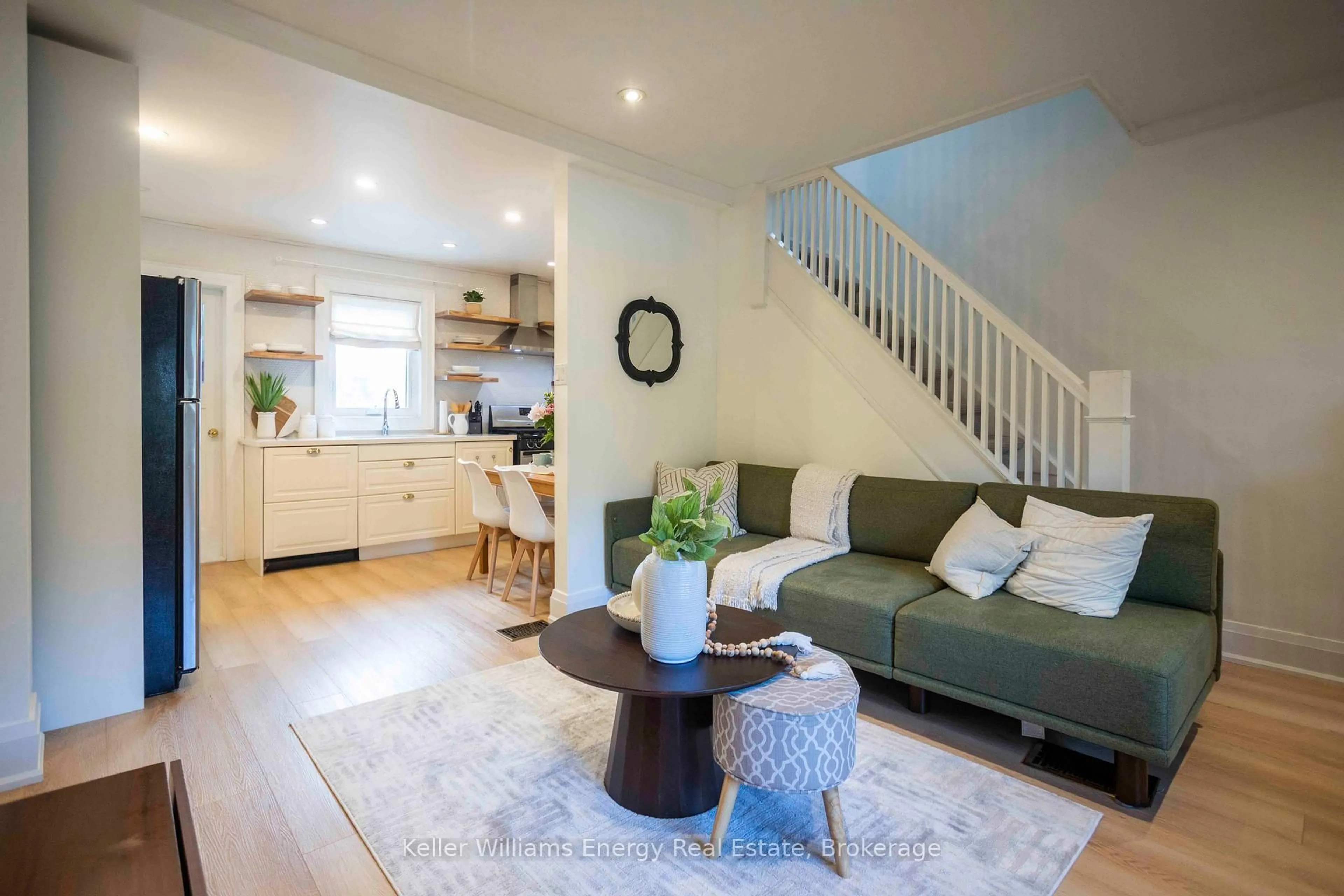 Living room with furniture, unknown for 134 Mcroberts Ave, Toronto Ontario M6E 4P5
