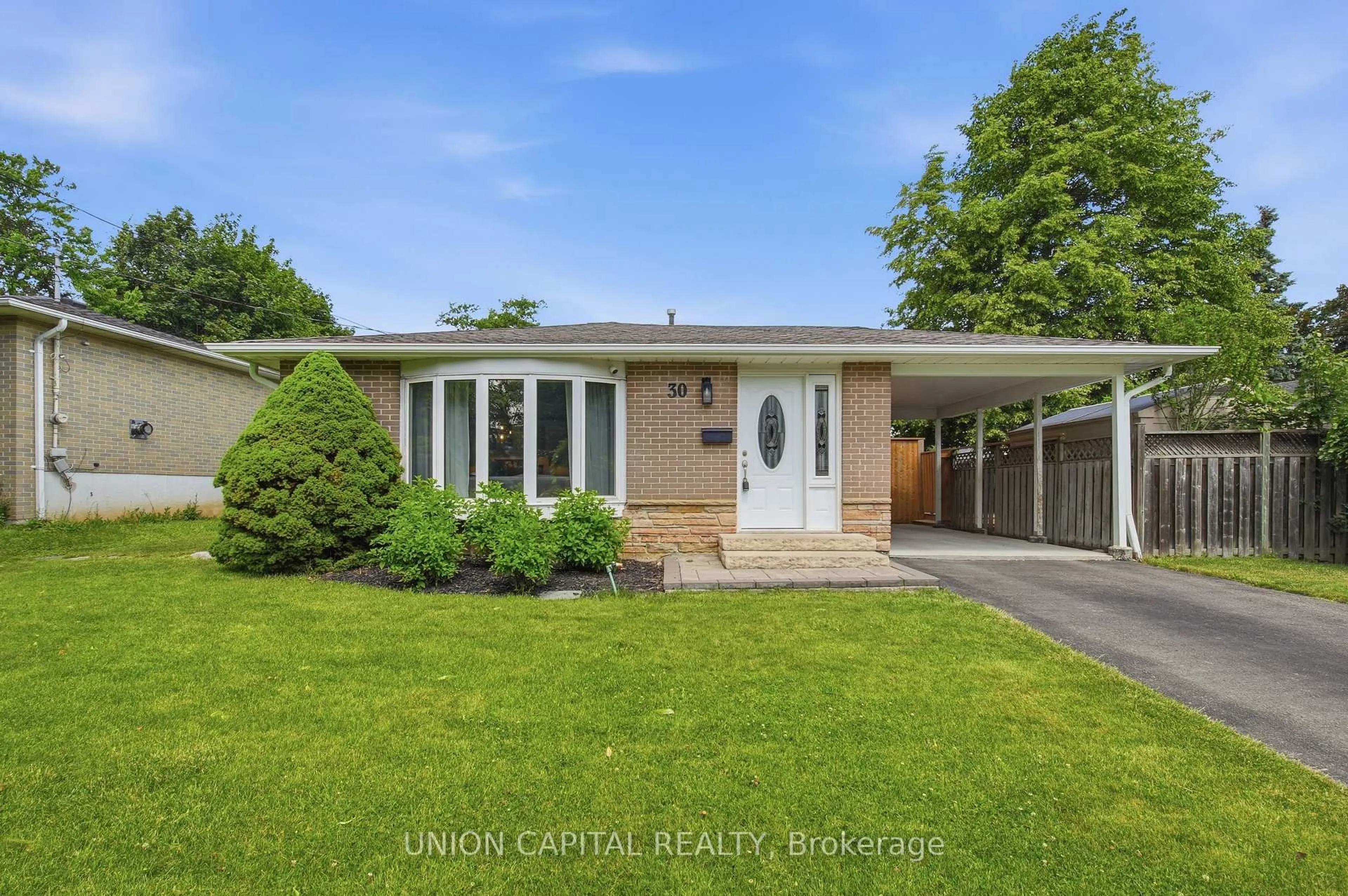 Unknown for 30 Irwin Cres, Halton Hills Ontario L7G 1G1
