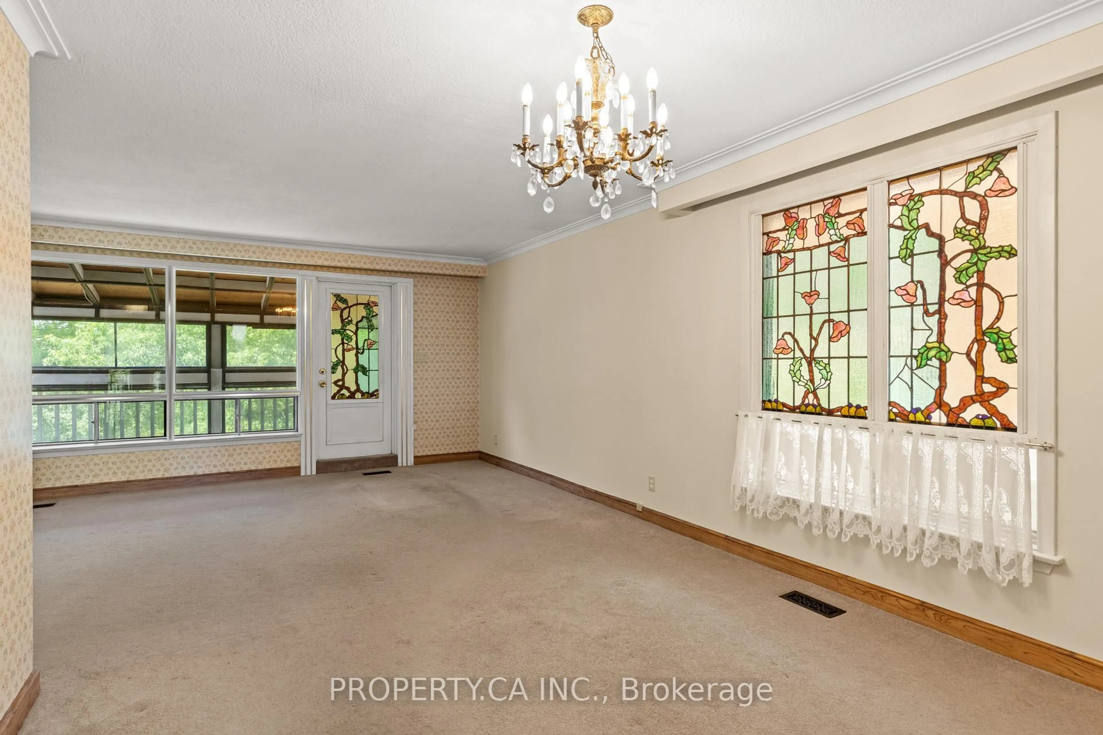 A pic of a room for 77 Troutbrooke Dr, Toronto Ontario M3M 1S6