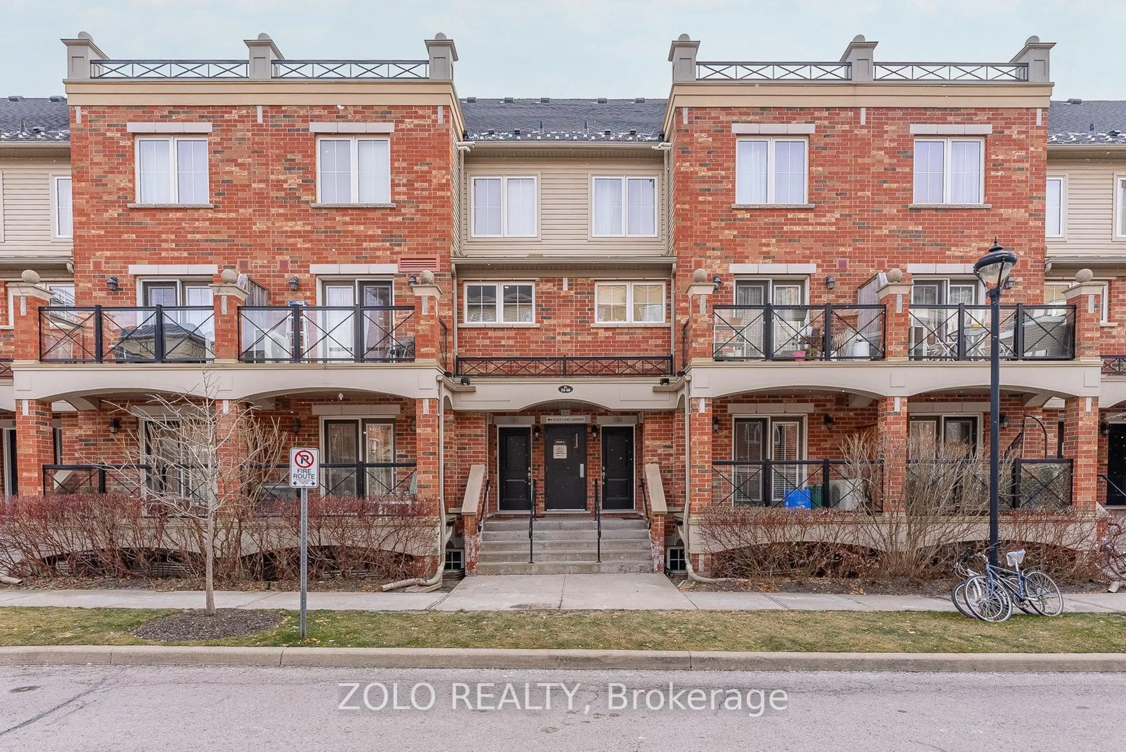 Unknown for 51 Hays Blvd #28, Oakville Ontario L6H 0J1
