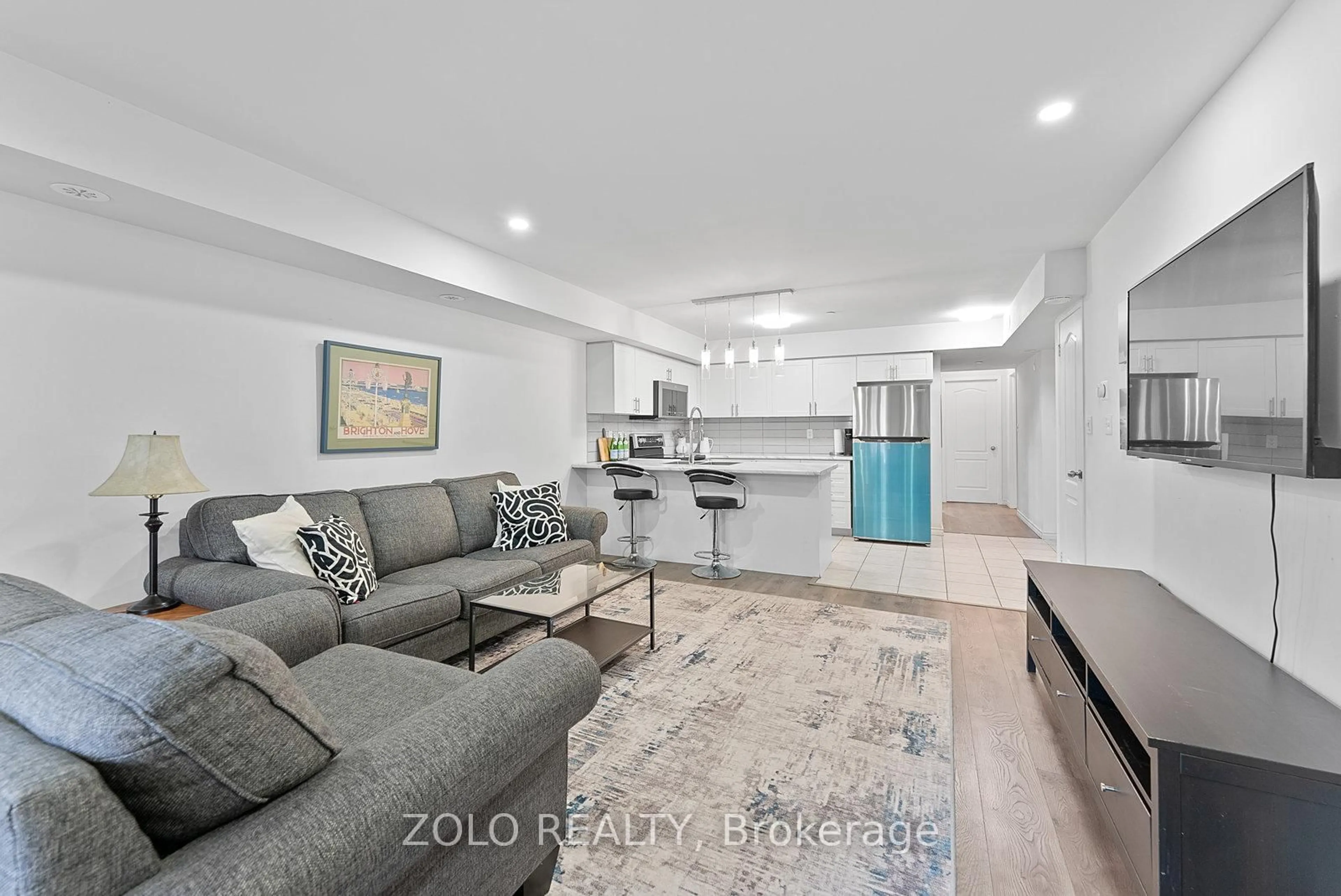 Open concept kitchen, unknown for 51 Hays Blvd #28, Oakville Ontario L6H 0J1