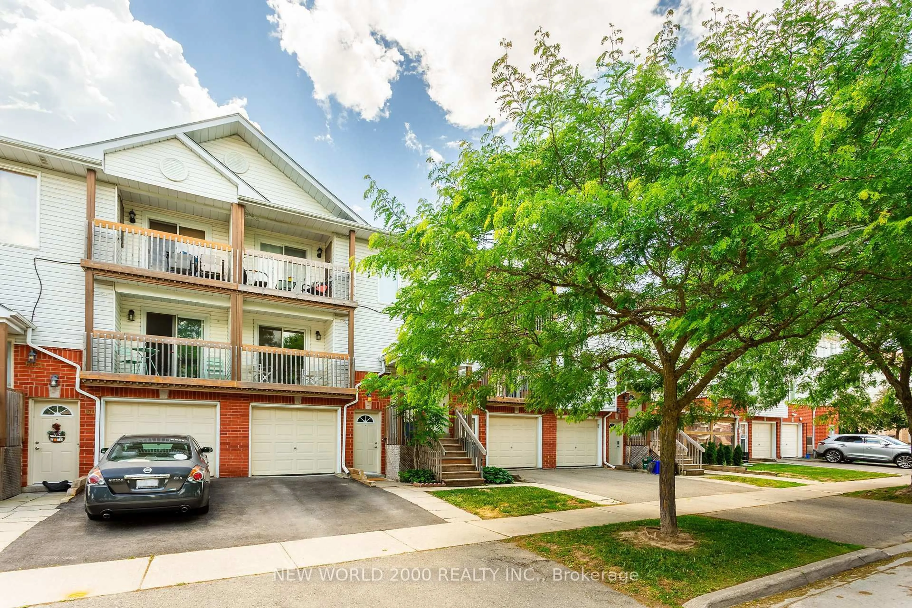 A pic from outside/outdoor area/front of a property/back of a property/a pic from drone, street for 58 Stewart Maclaren Rd #58, Halton Hills Ontario L7G 5L9