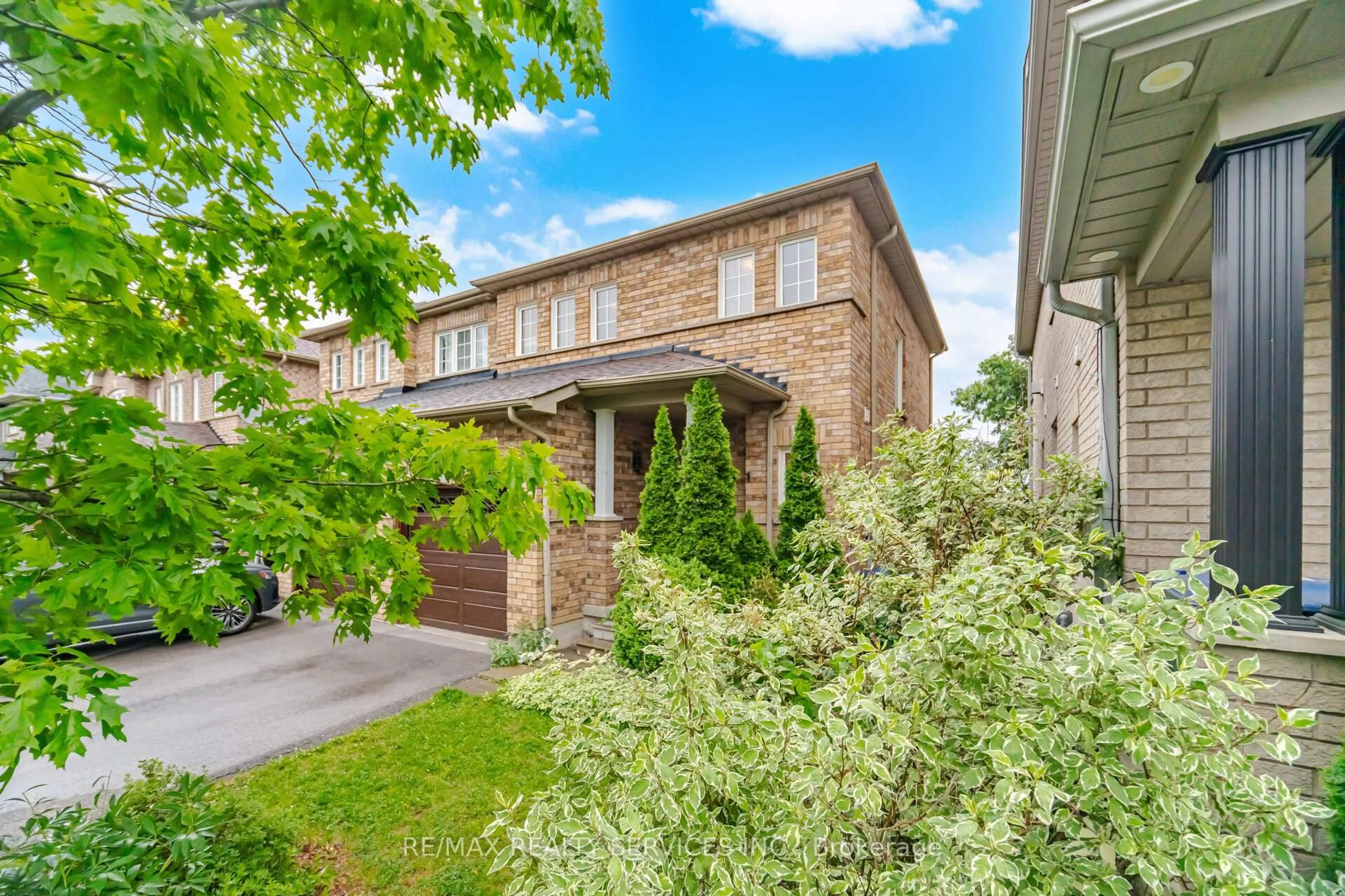 Home with brick exterior material, street for 45 Sewells Lane, Brampton Ontario L7A 2Z9