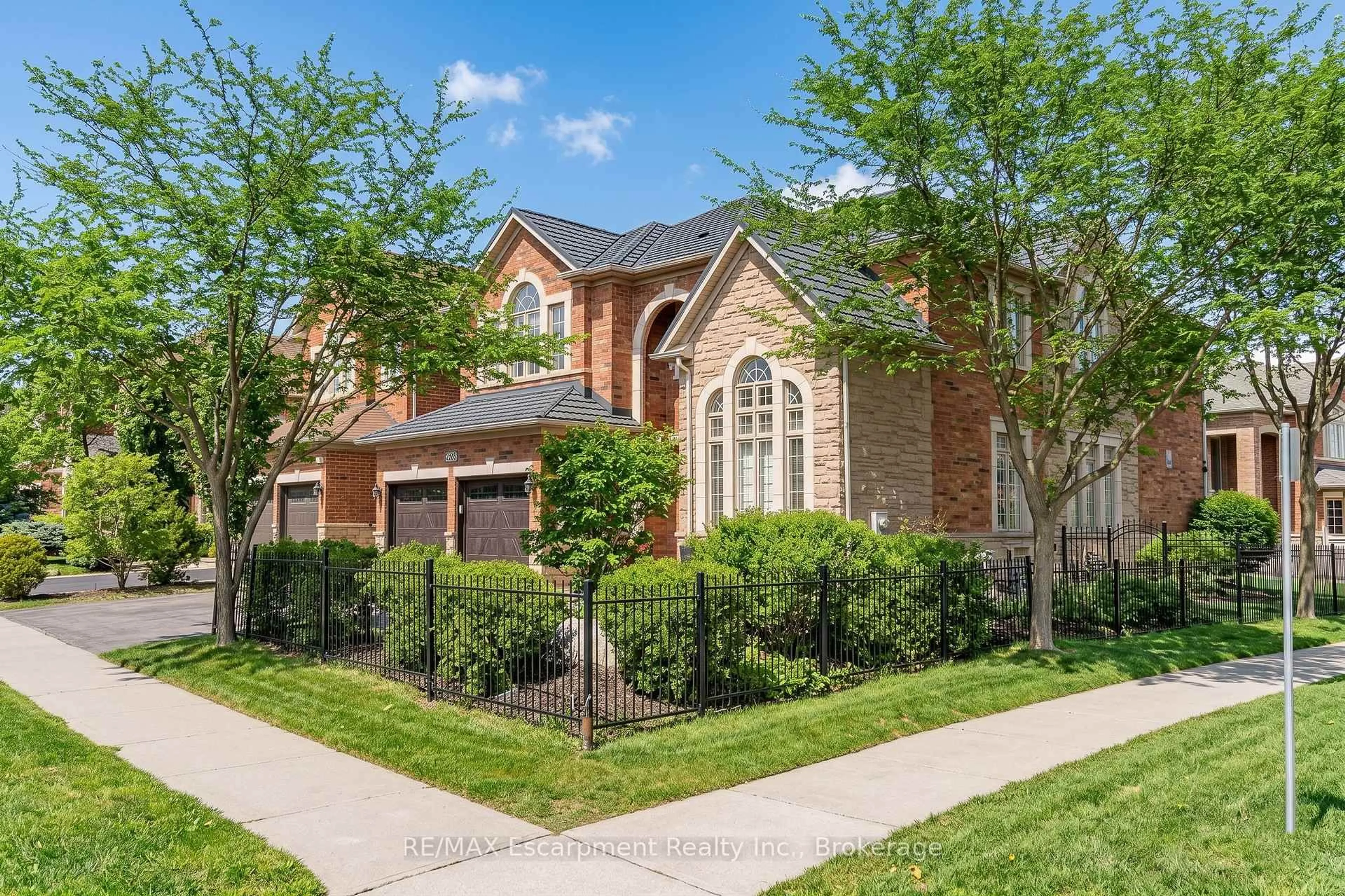 Home with brick exterior material, street for 2298 Salcome Dr, Oakville Ontario L6H 7N2