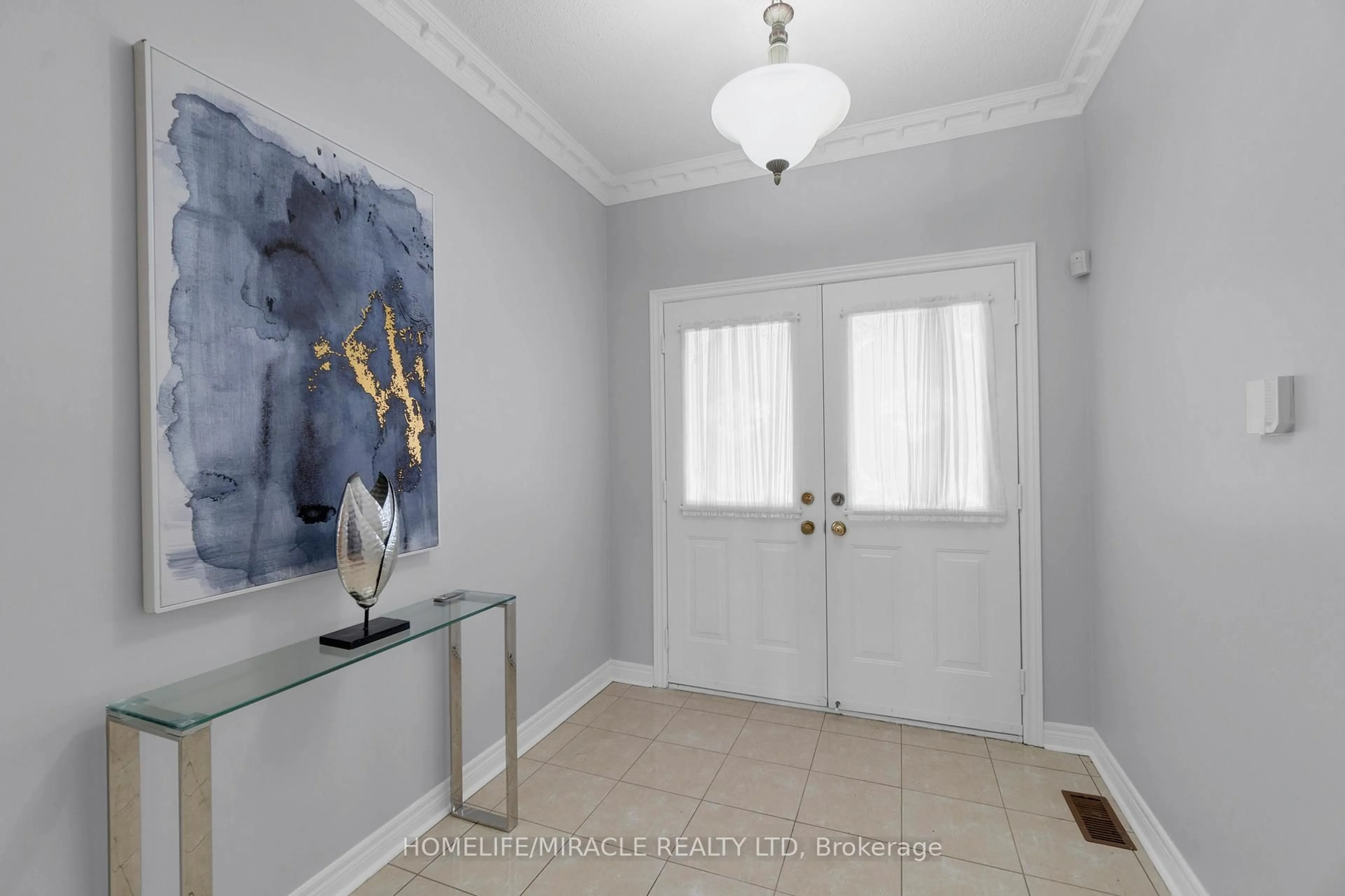 Indoor entryway for 18 Hartwell Gate, Brampton Ontario L6R 2V3