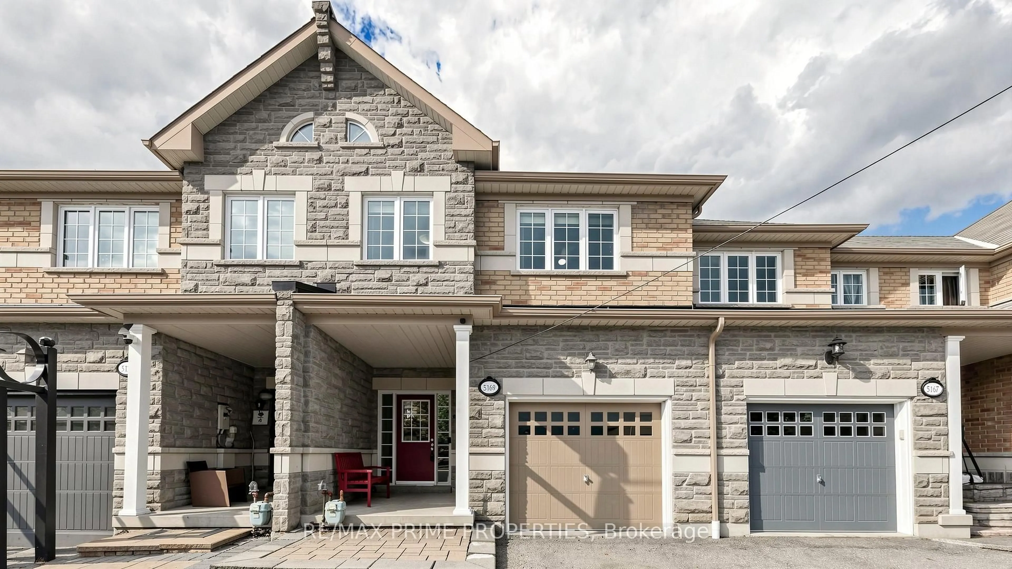 Home with brick exterior material, street for 5169 Angel Stone Dr, Mississauga Ontario L5M 0L5
