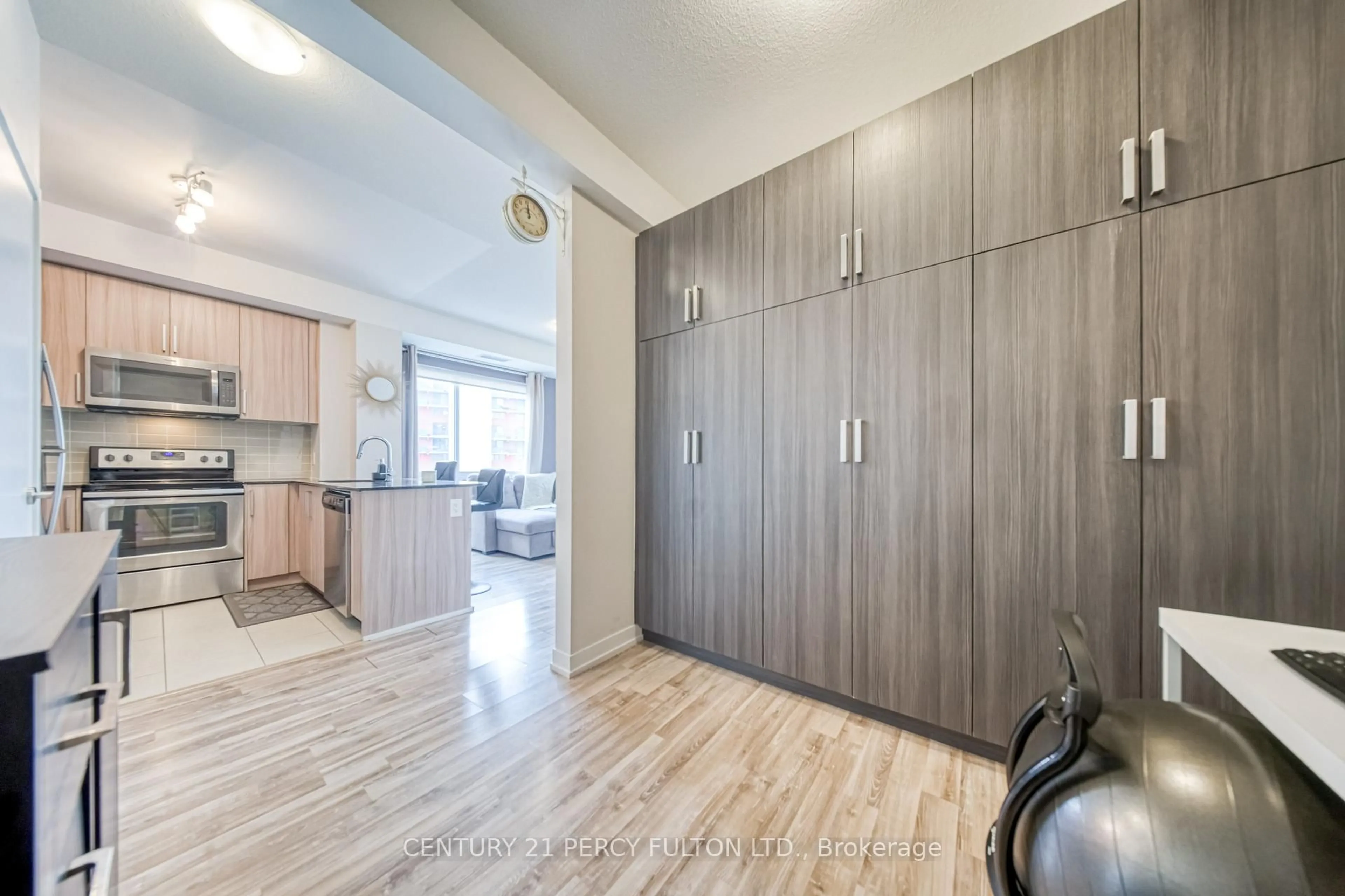 Unknown for 840 Queens Plate Dr #802, Toronto Ontario M9W 7J9