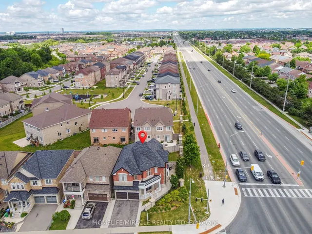 180 Bonnie Braes Dr, Brampton 4