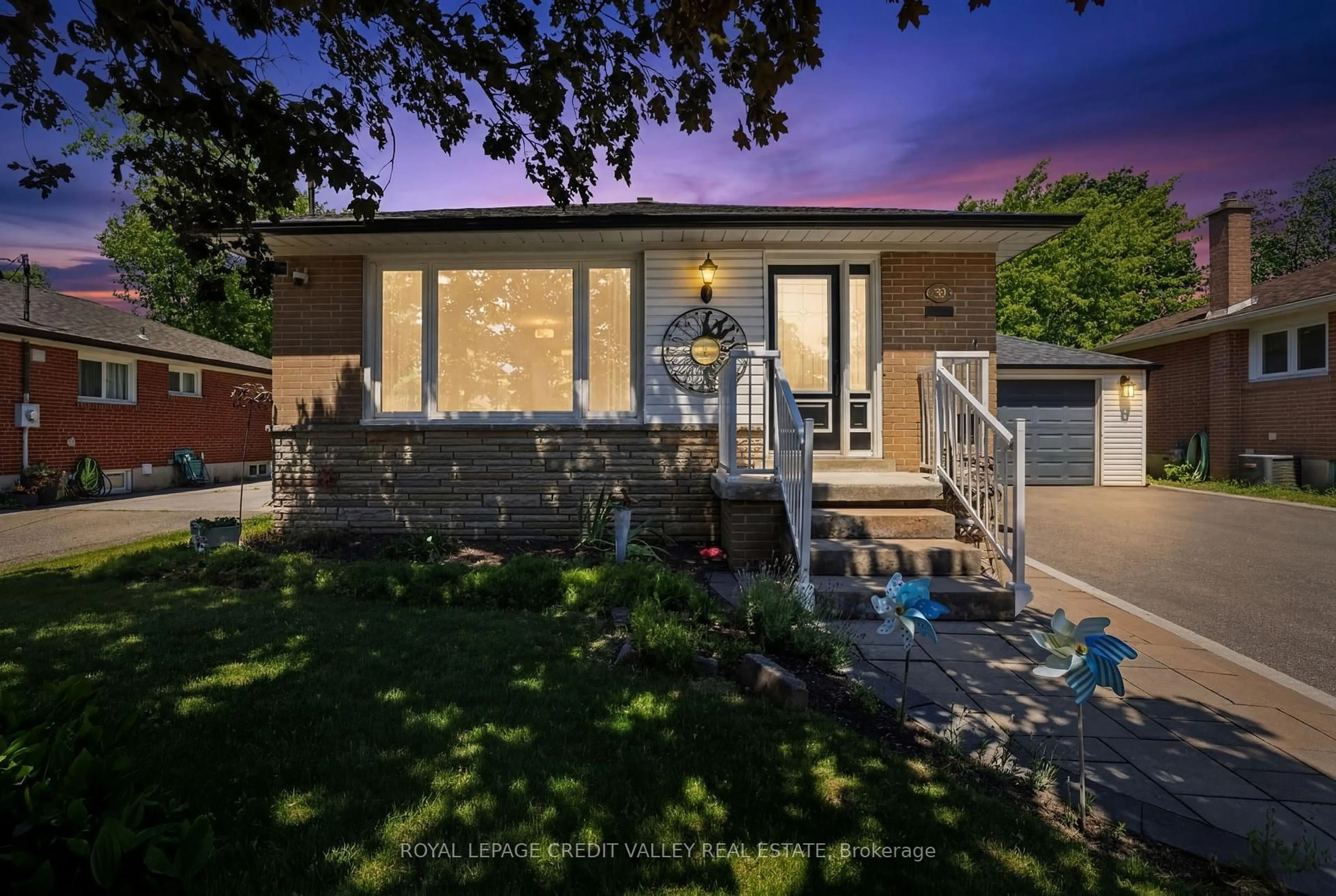 Home with brick exterior material, street for 80 Cornwall Rd, Brampton Ontario L6W 1N3