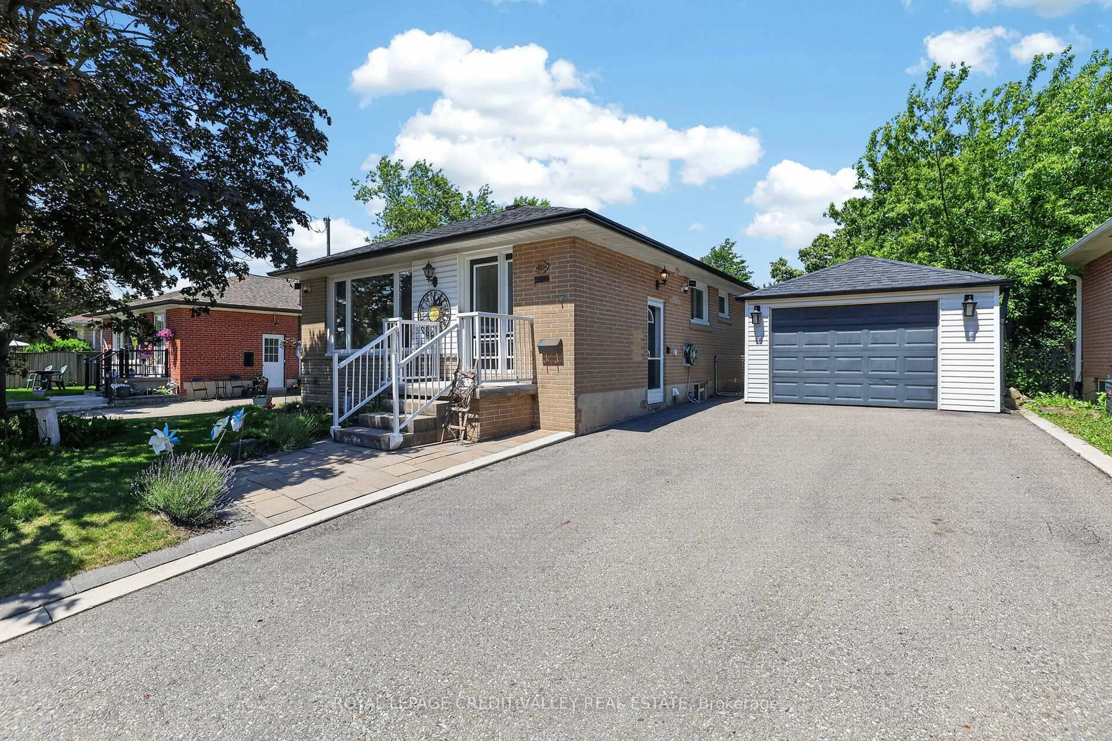 Unknown for 80 Cornwall Rd, Brampton Ontario L6W 1N3