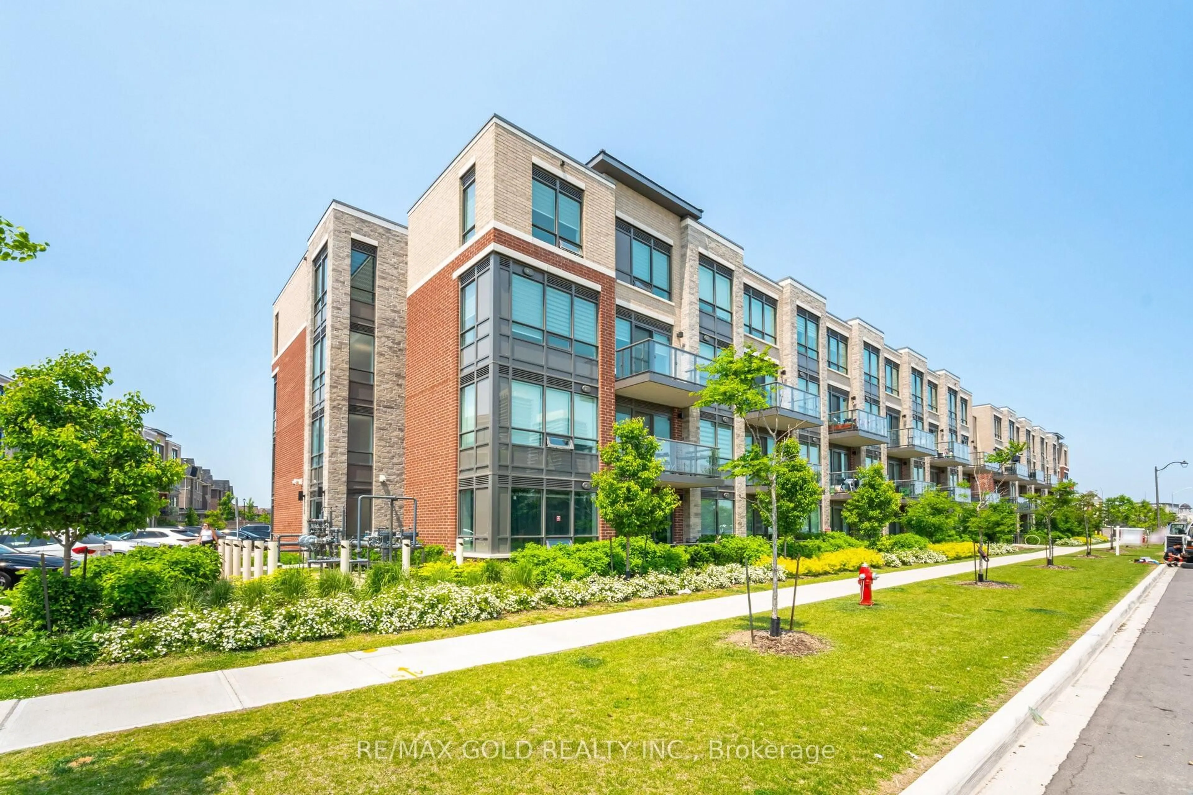 Home with brick exterior material, building for 95 Attmar Dr #307, Brampton Ontario L6P 0Y6