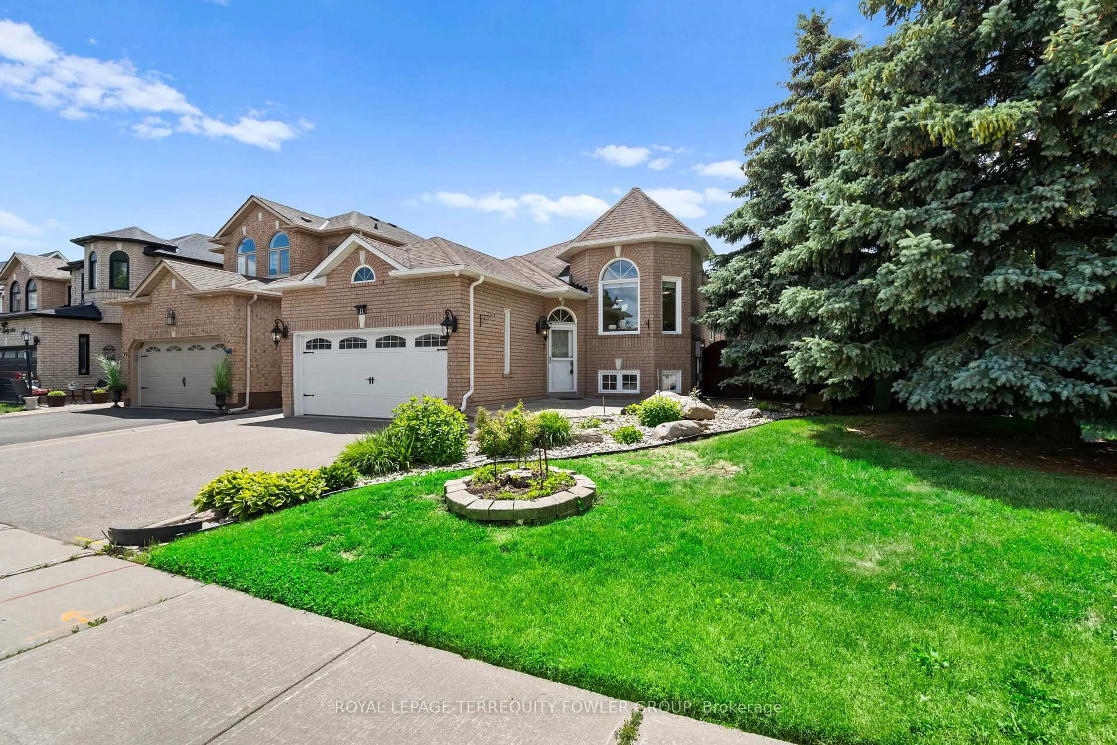 Unknown for 13 Liptay Ave, Caledon Ontario L7E 2J7