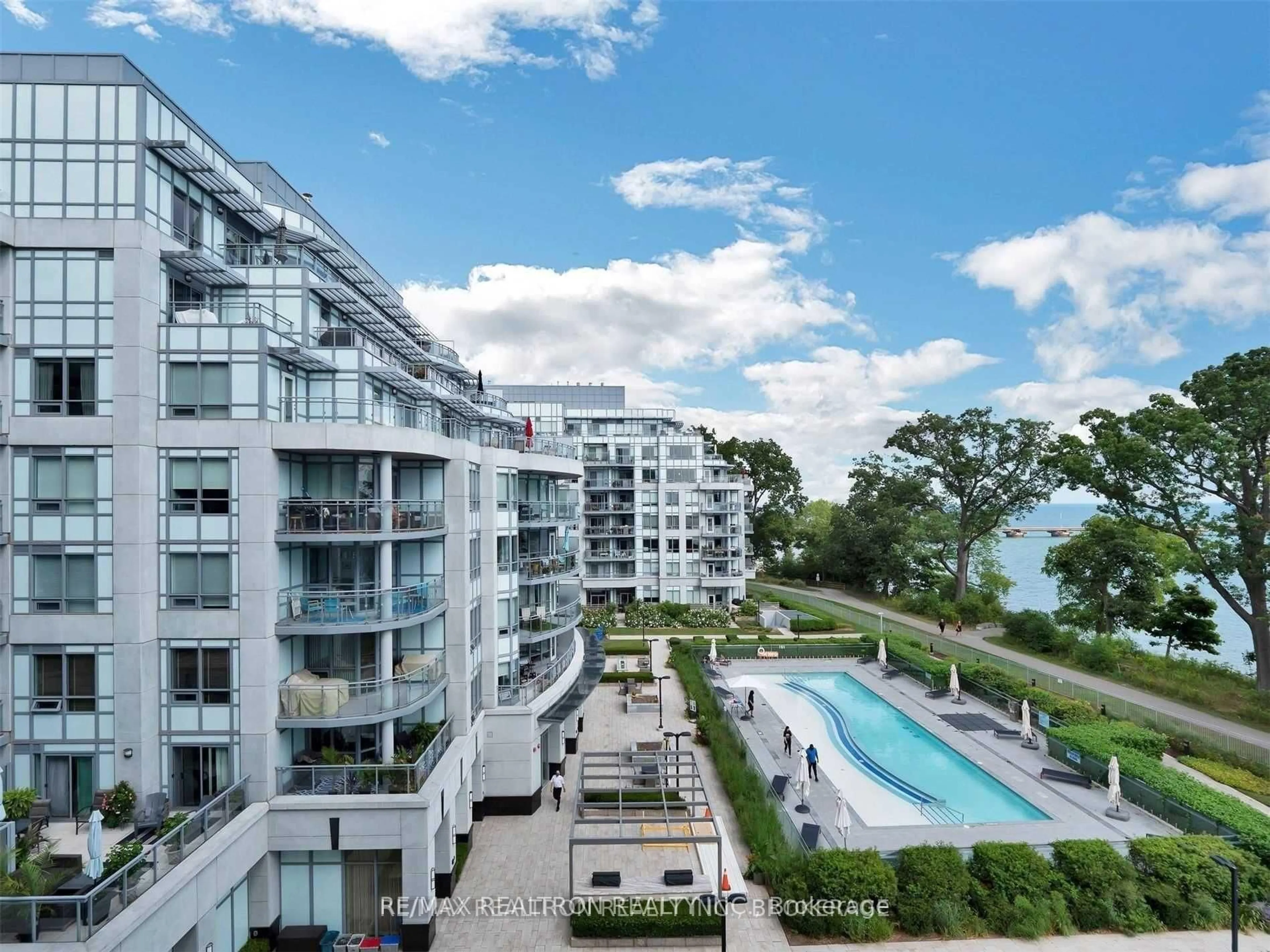 Unknown for 3500 Lakeshore Rd #229, Oakville Ontario L6L 0B4