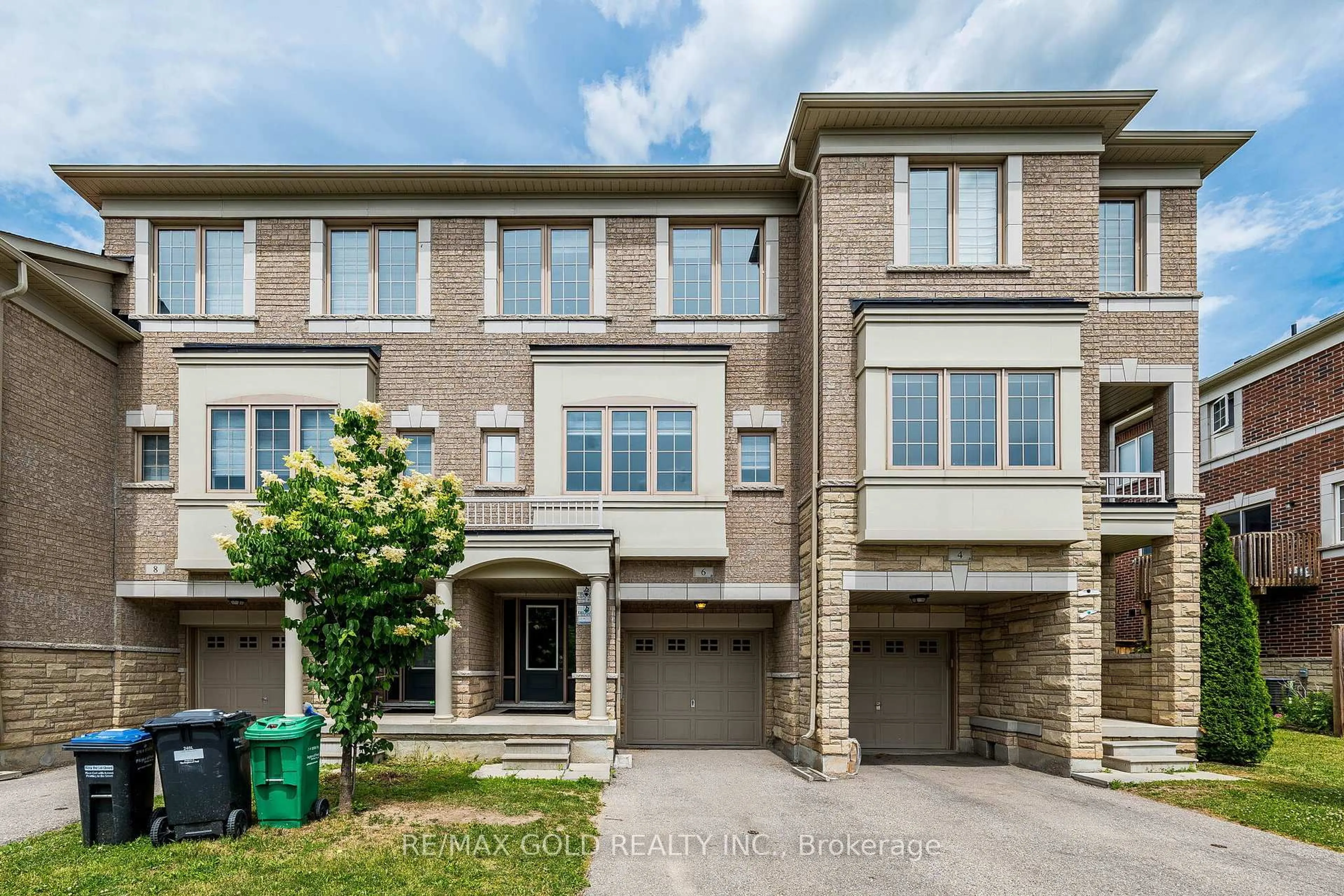 Home with brick exterior material, street for 6 Pulberry Clse #151, Brampton Ontario L6Y 6E6