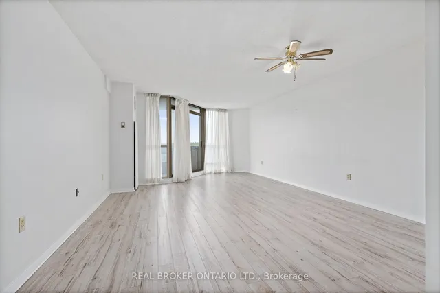 20 Mcfarlane Dr #705, Halton Hills 4