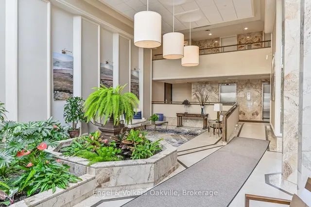 2180 Marine Dr #205, Oakville 5