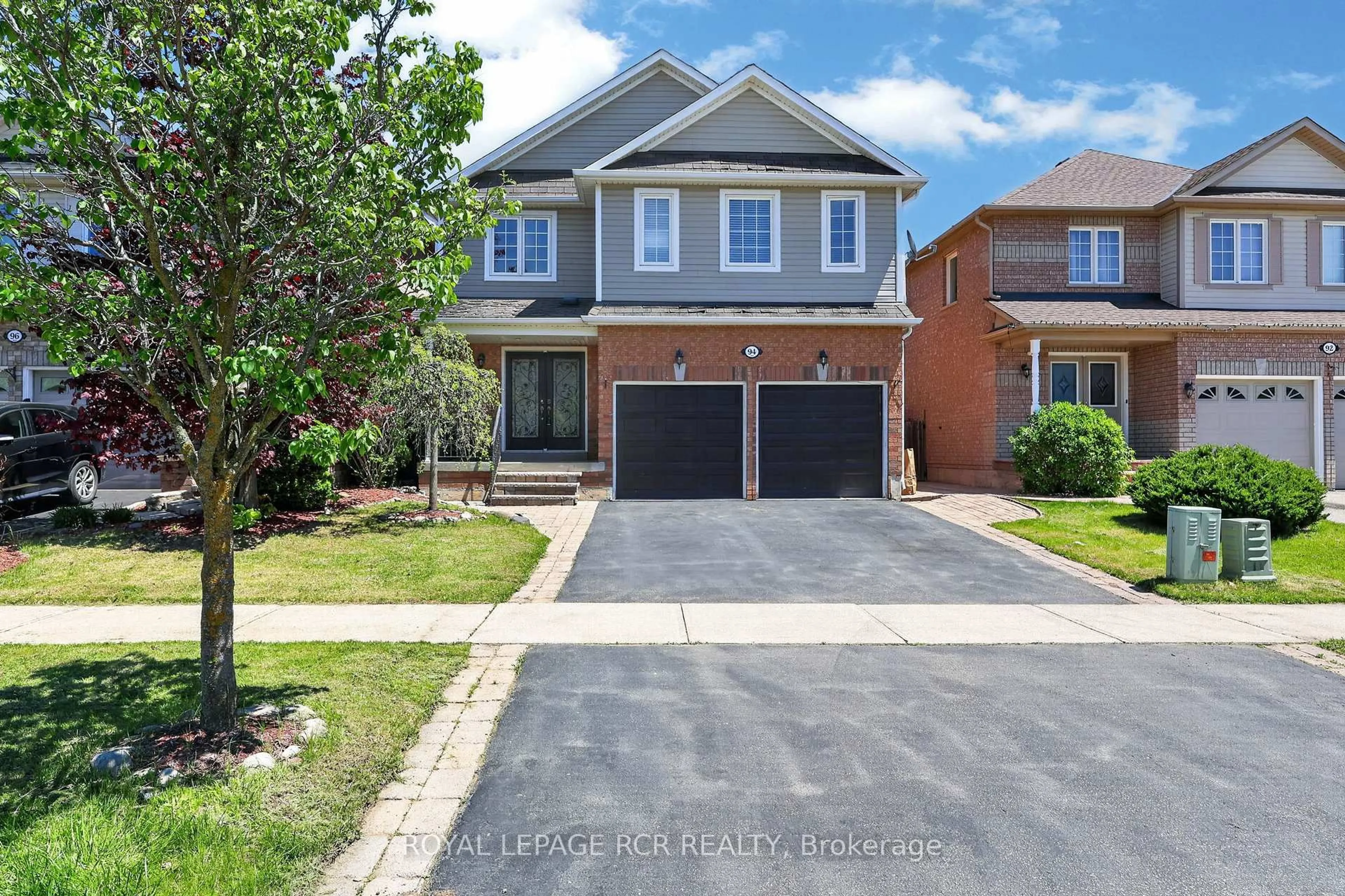Home with brick exterior material, street for 94 Atwood Ave, Halton Hills Ontario L7G 6A1
