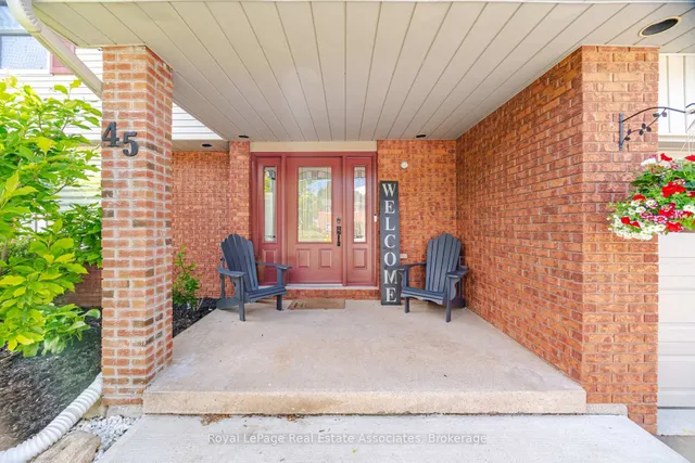 45 Cleaveholm Dr, Halton Hills 3
