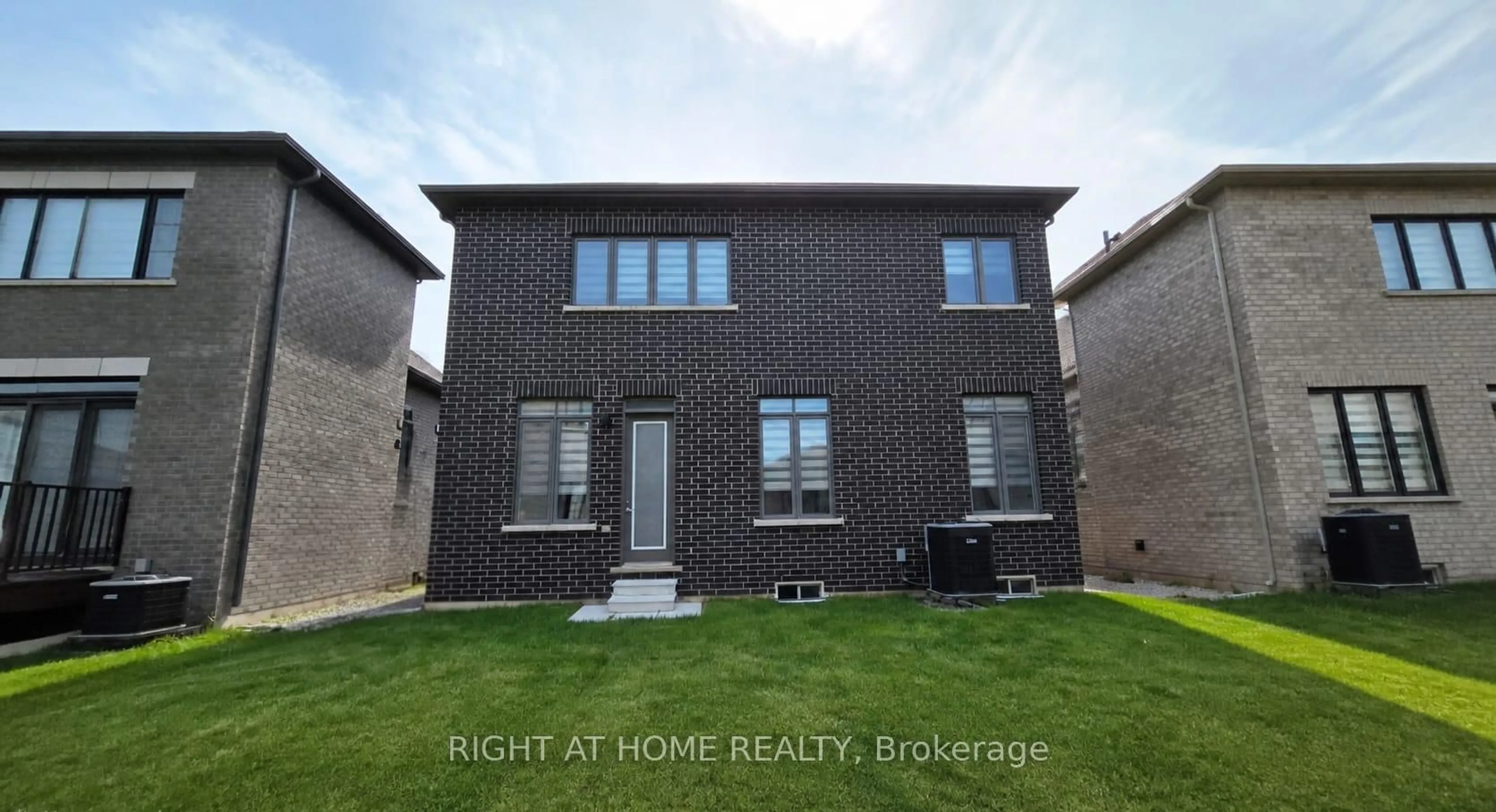 Home with brick exterior material, unknown for 816 Apple Terr, Milton Ontario L9E 2C3
