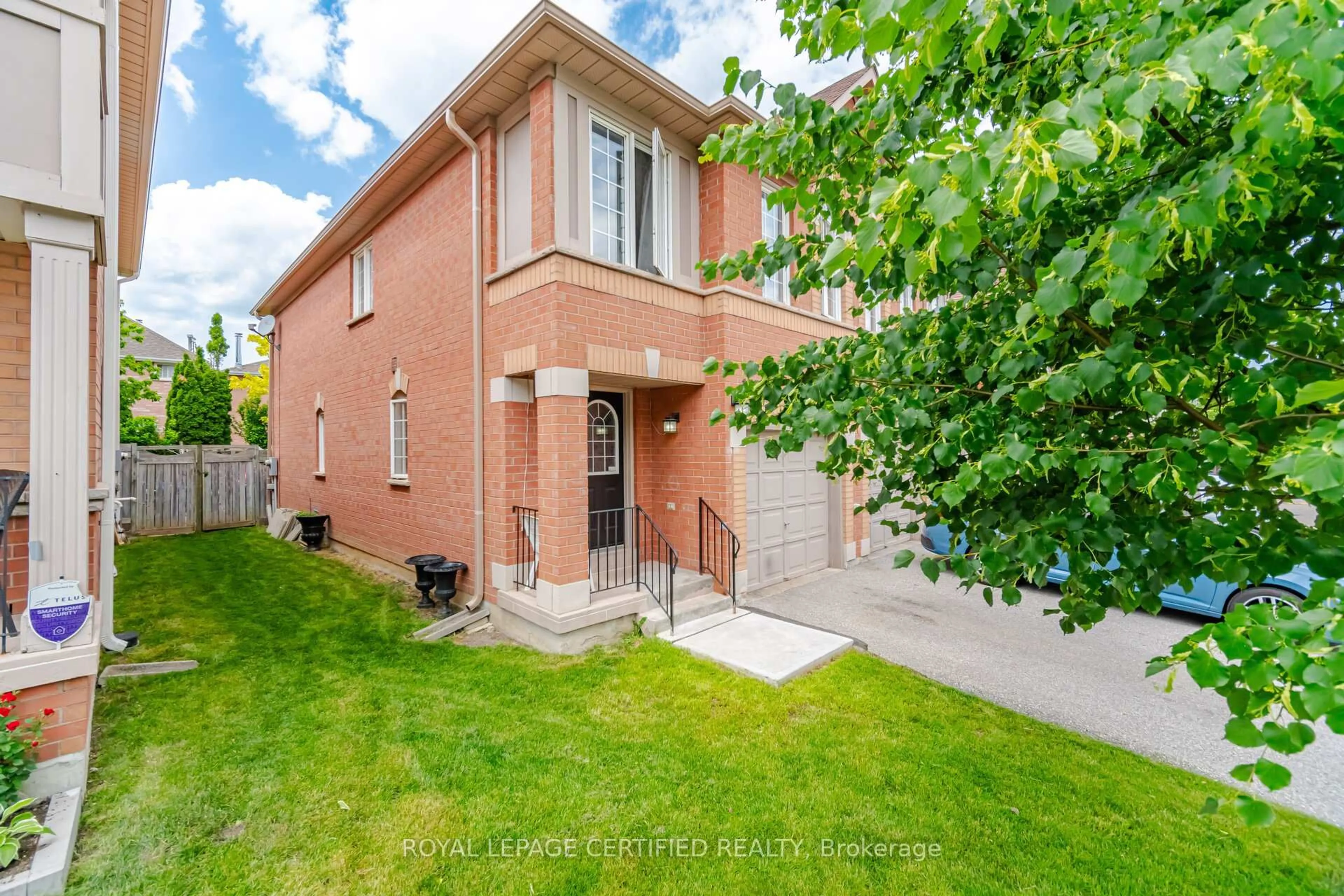 Home with brick exterior material, street for 5030 Heatherleigh Ave #157, Mississauga Ontario L5V 2G7