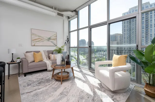 2 Fieldway Rd #1016, Toronto 5