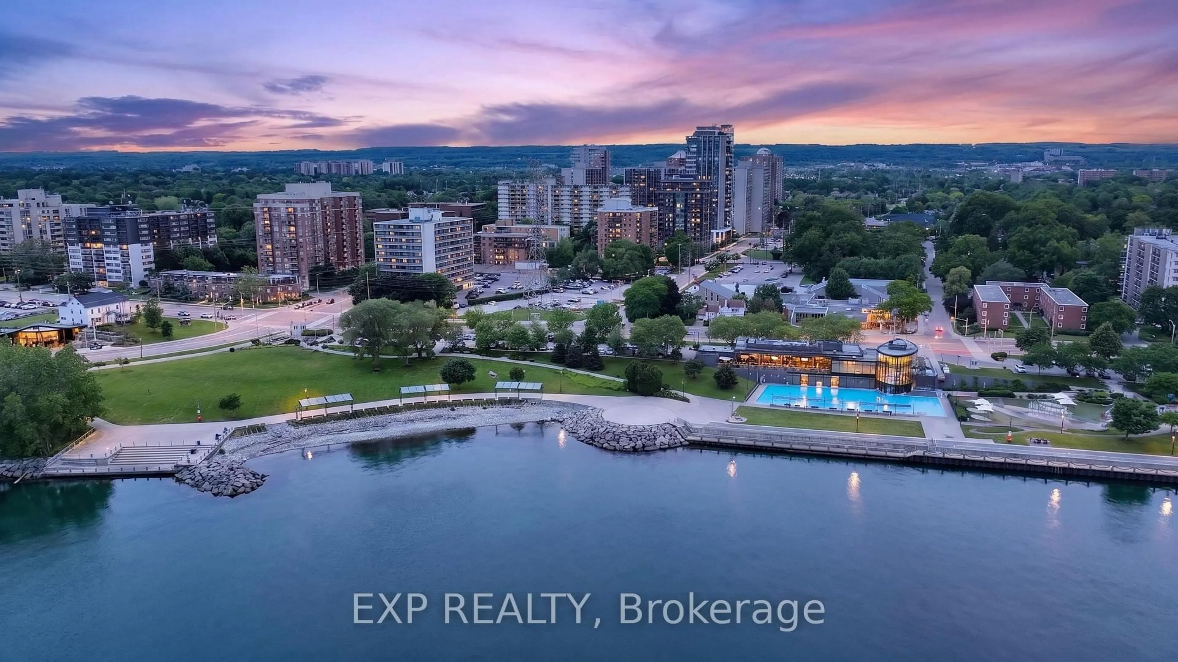 A pic from outside/outdoor area/front of a property/back of a property/a pic from drone, water/lake/river/ocean view for 1158 Campbell Crt, Burlington Ontario L7S 1Z8
