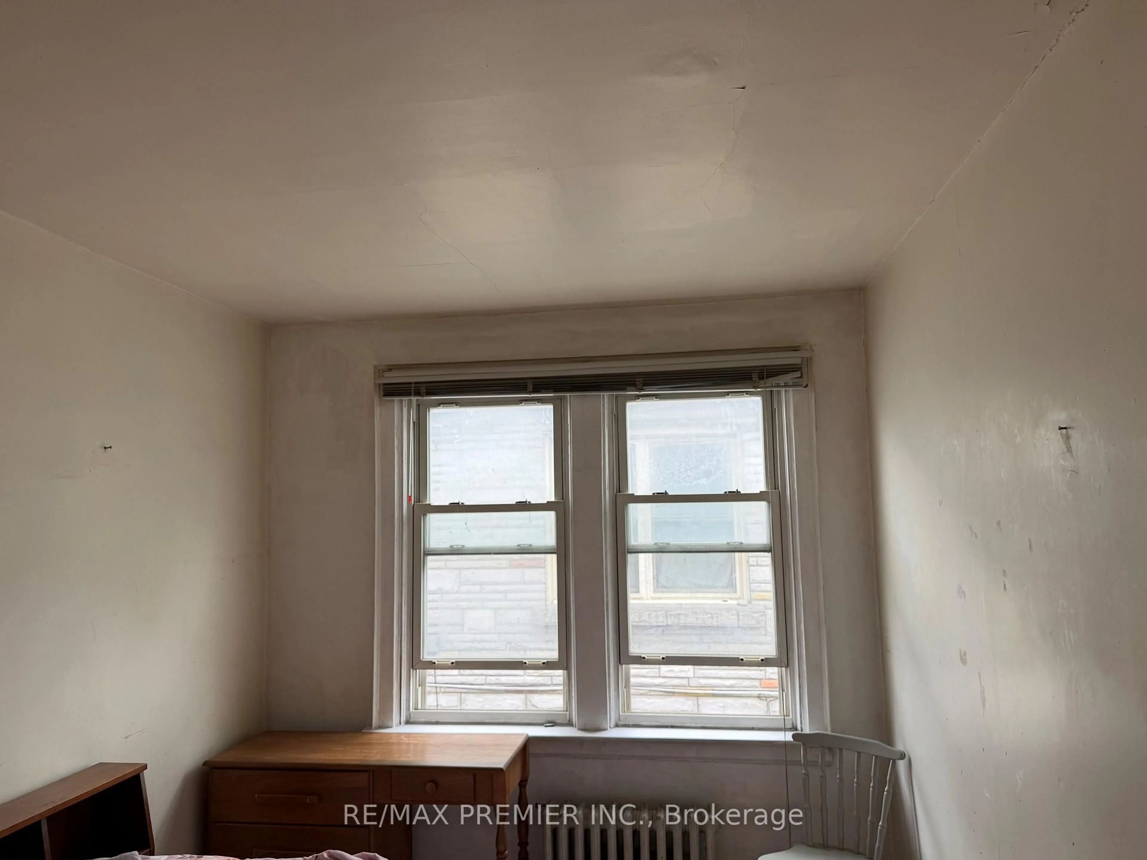 A pic of a room for 66 Lambton Ave, Toronto Ontario M6N 2S1