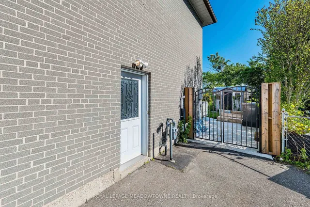 2155 Pashak Crt, Mississauga 3