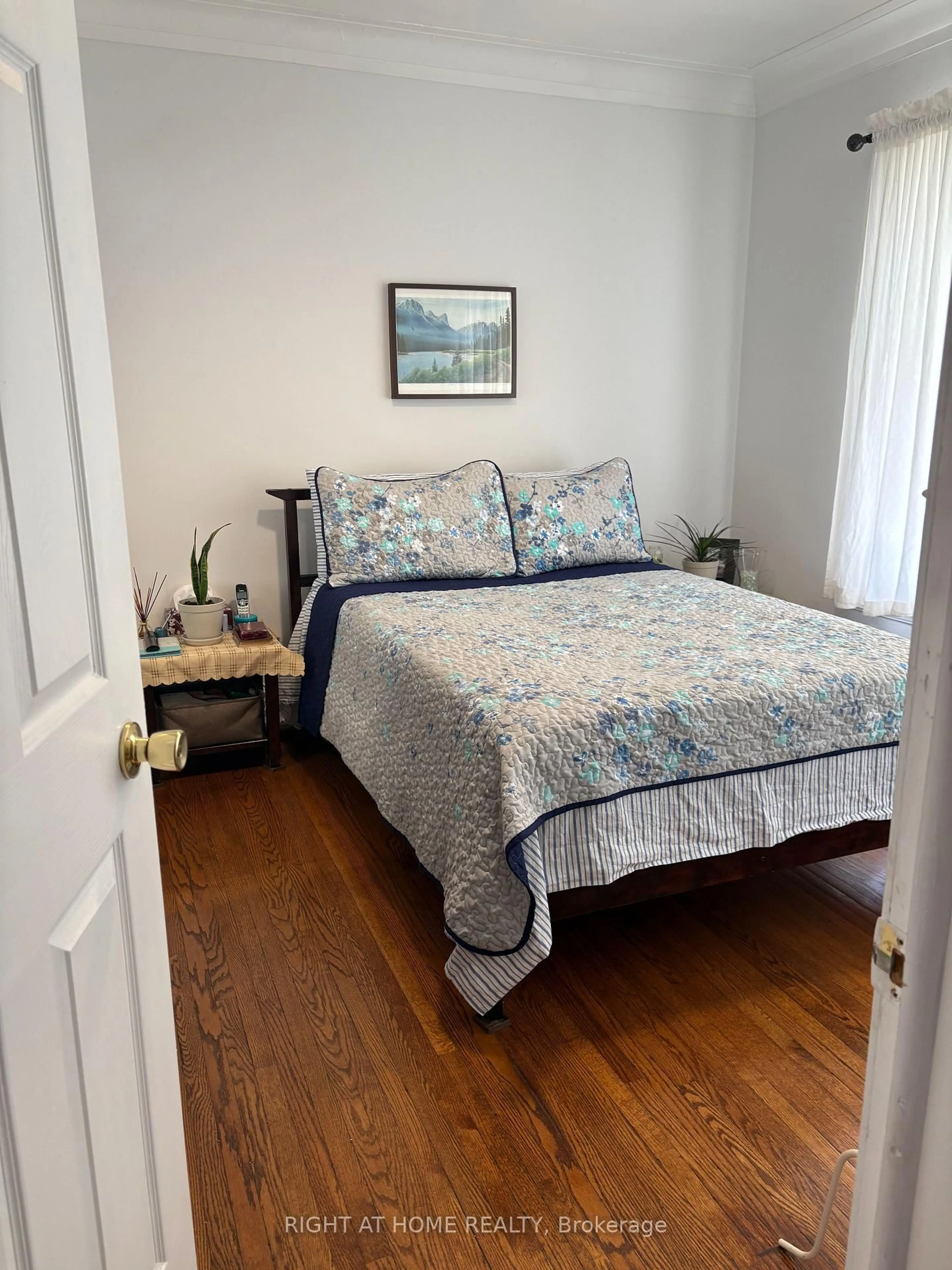 Bedroom with bed, unknown for 32 FLORENCE Cres, Toronto Ontario M6N 4E4