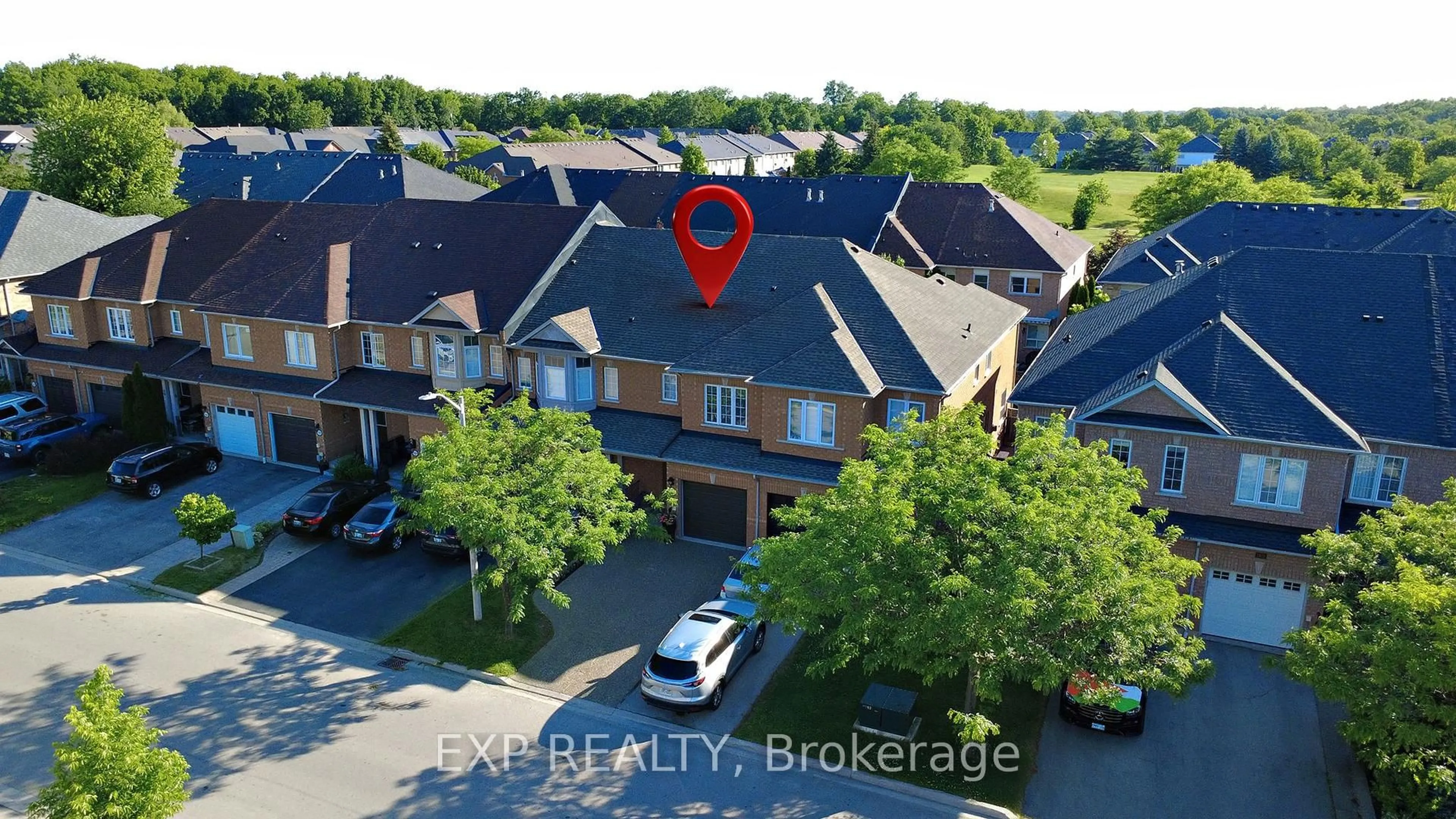 A pic from outside/outdoor area/front of a property/back of a property/a pic from drone, street for 1815 Mccoy Ave, Burlington Ontario L7L 7L8