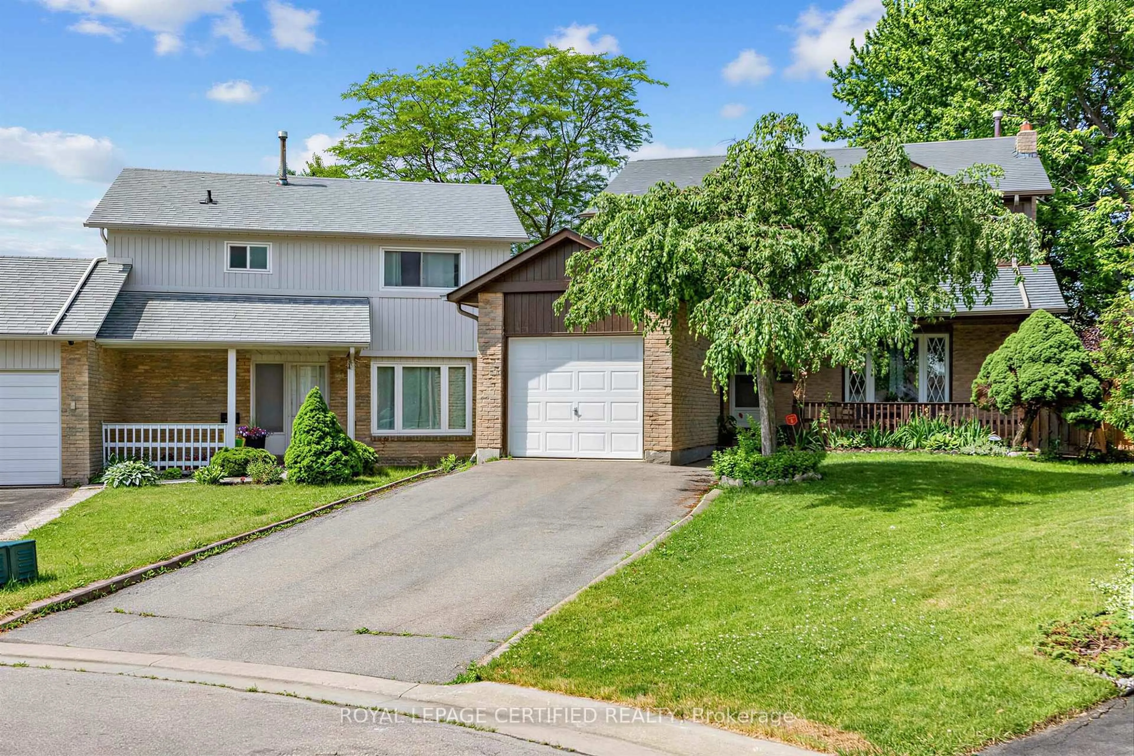 Unknown for 22 Borden Hill Crt, Brampton Ontario L6S 3K7
