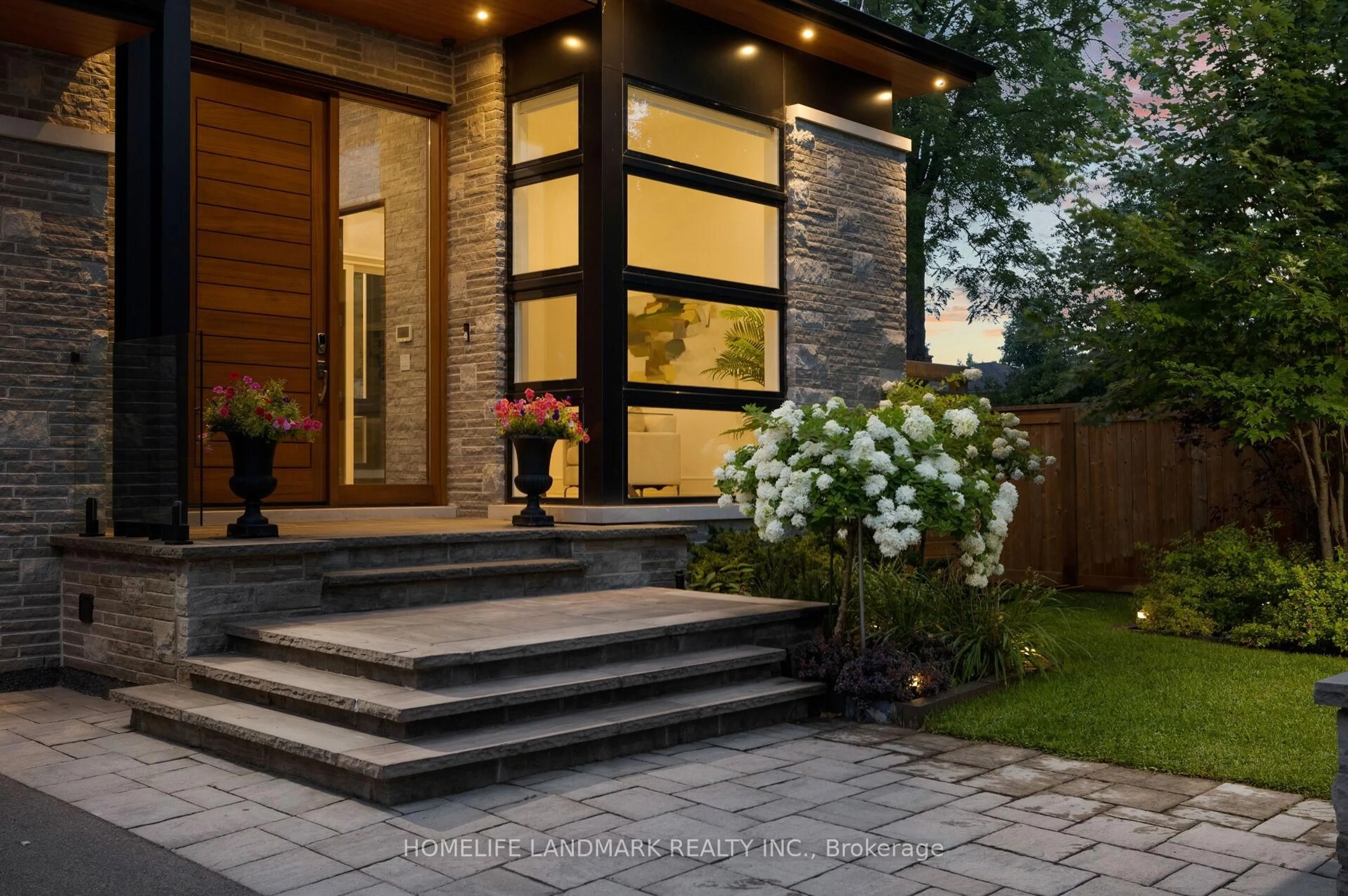 Home with brick exterior material, street for 418 PINE COVE Rd, Burlington Ontario L7N 1W5
