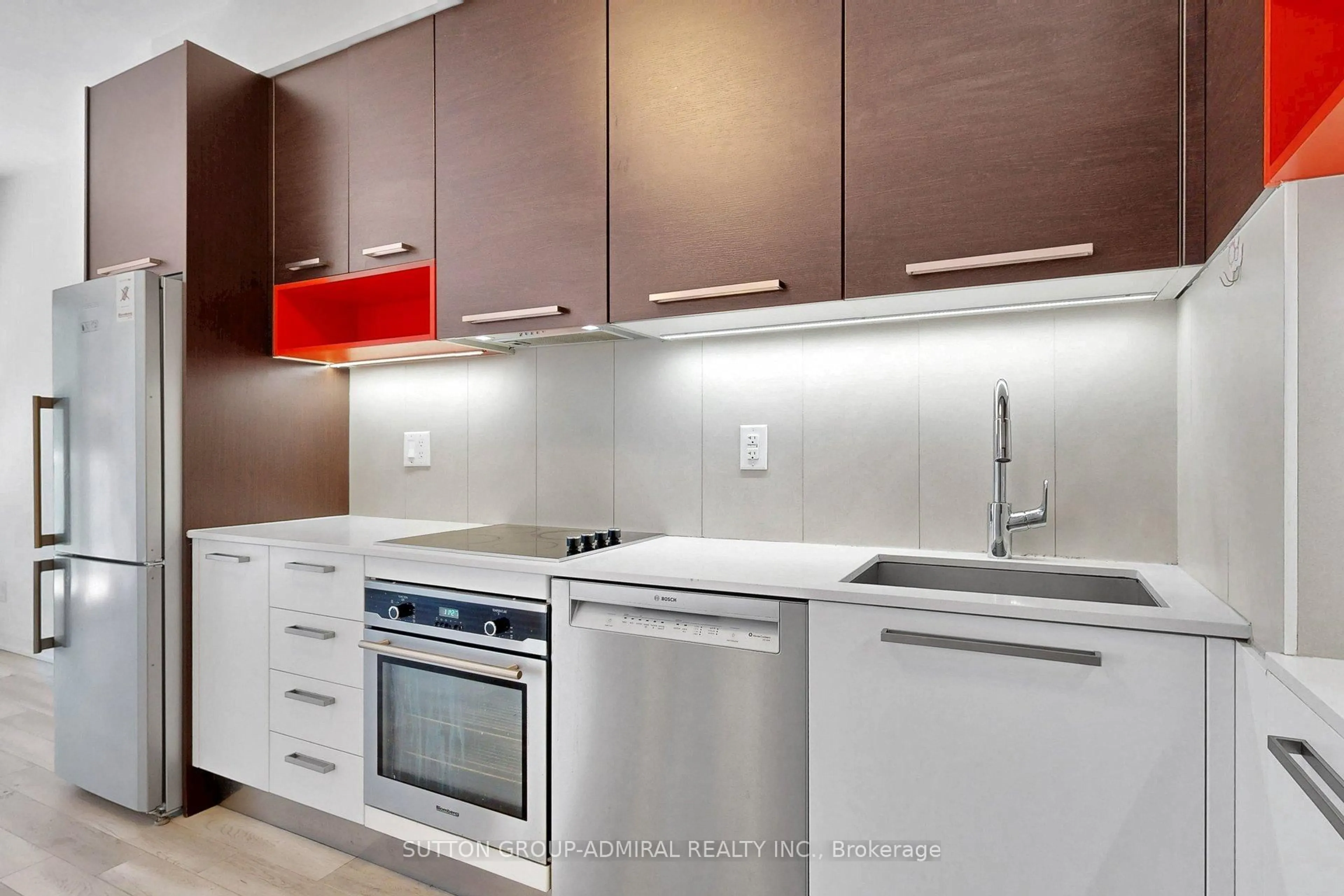 Standard kitchen, ceramic/tile floor for 36 Park Lawn Rd #301, Toronto Ontario M8V 0E5