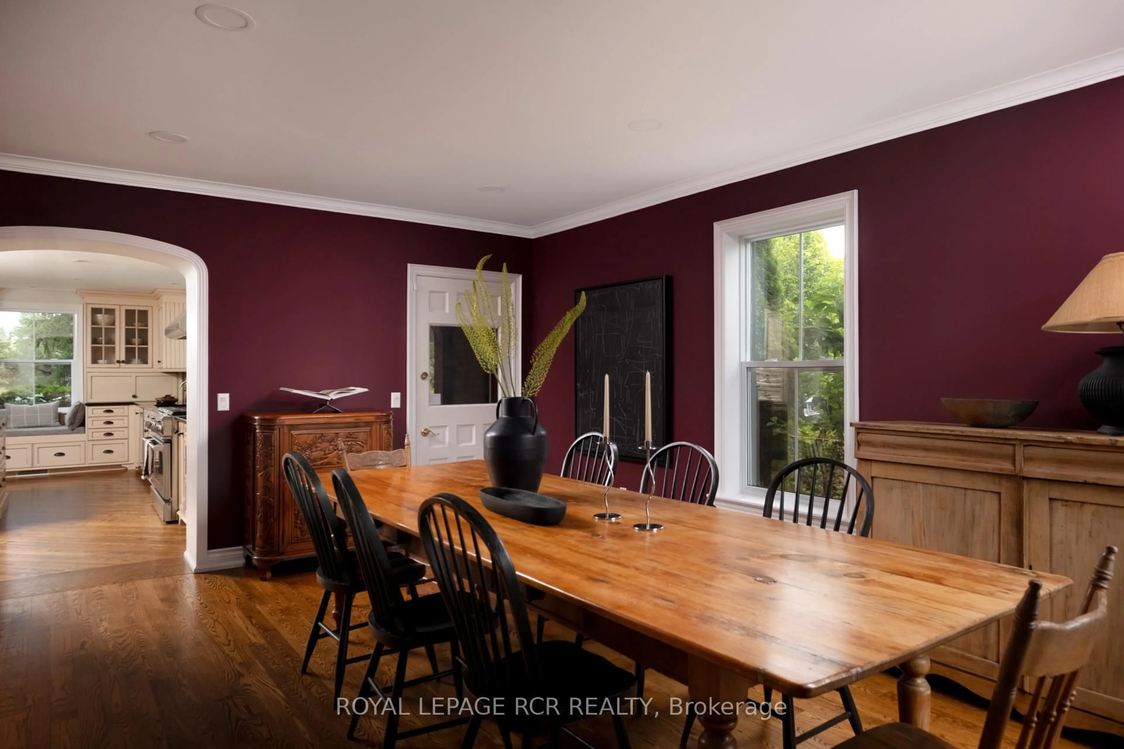 Dining room, wood/laminate floor for 20044 Heart Lake Rd, Caledon Ontario L7K 2A1