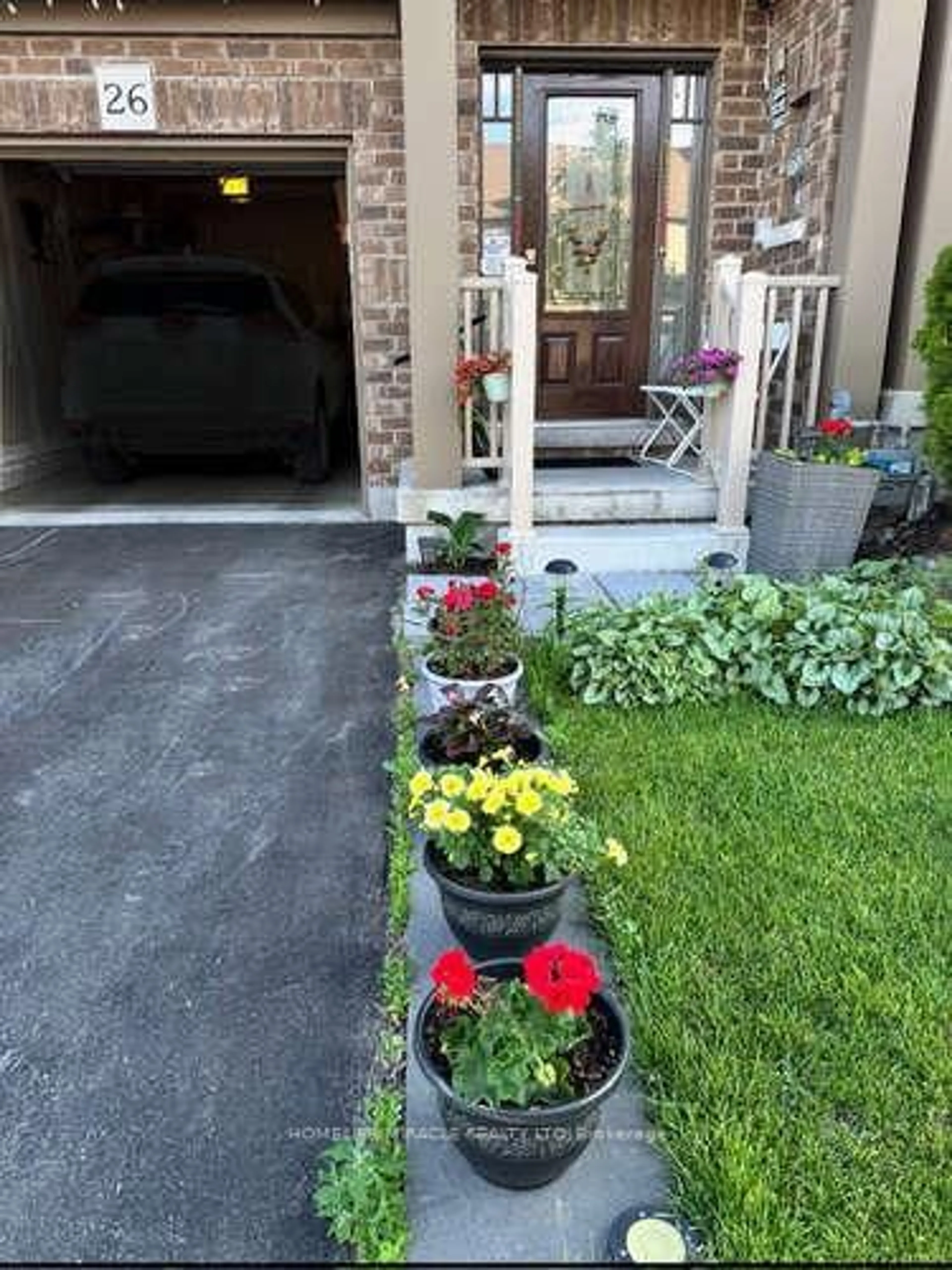Unknown for 26 Winterton Crt, Orangeville Ontario L9W 7N5