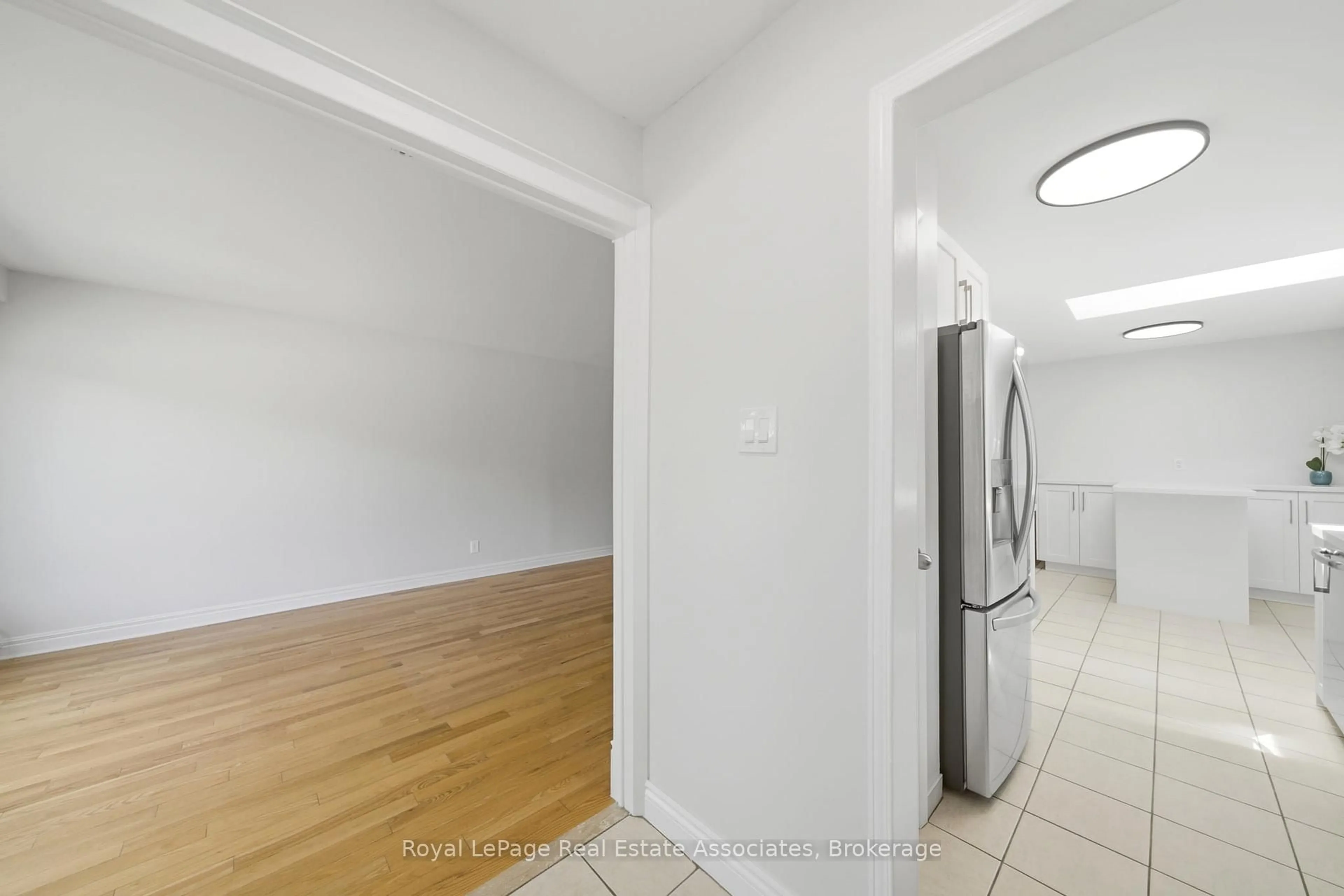 A pic of a room for 769 Eaglemount Cres, Mississauga Ontario L5C 1H2