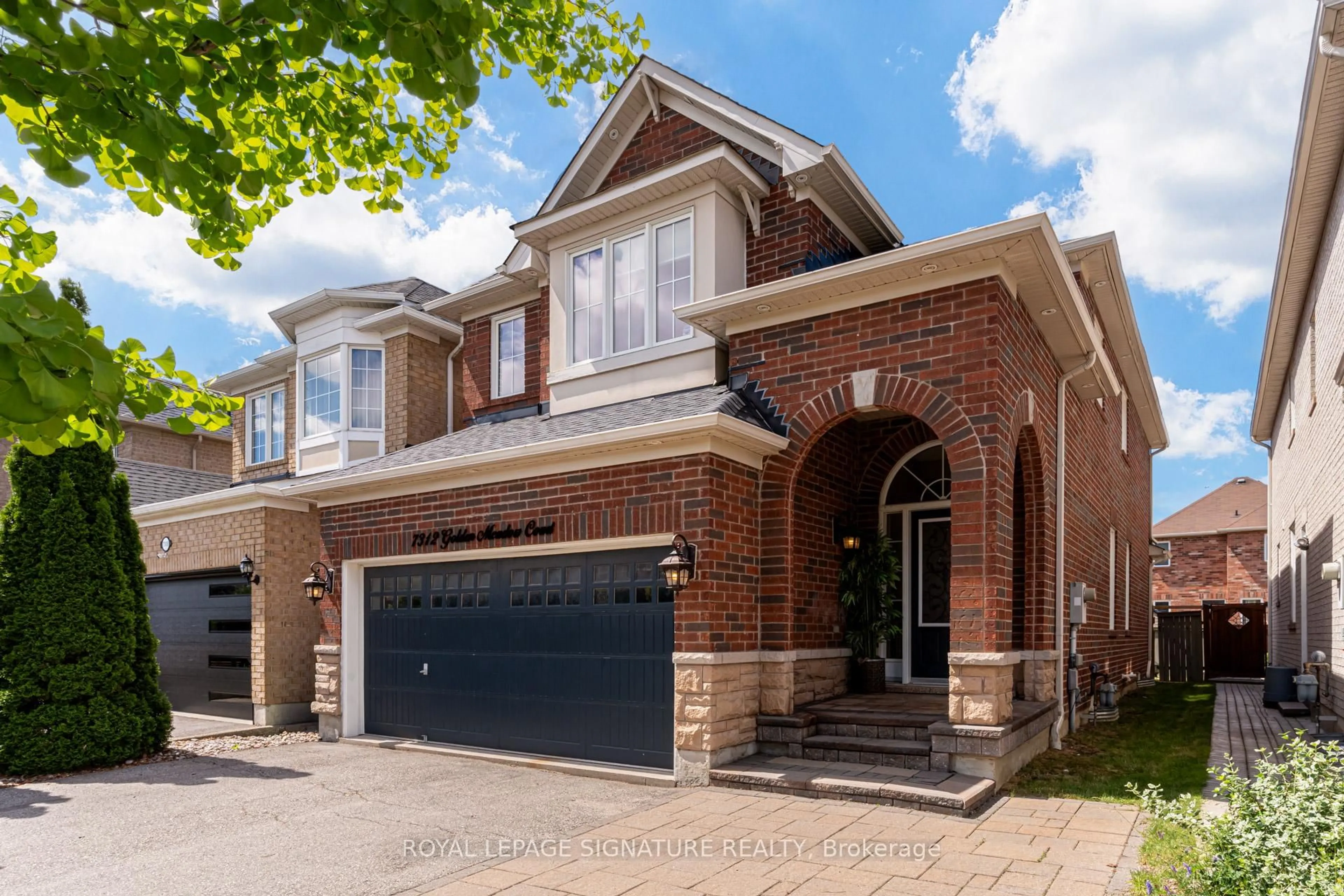 Home with brick exterior material, street for 7312 Golden Meadow Crt, Mississauga Ontario L5W 0B8