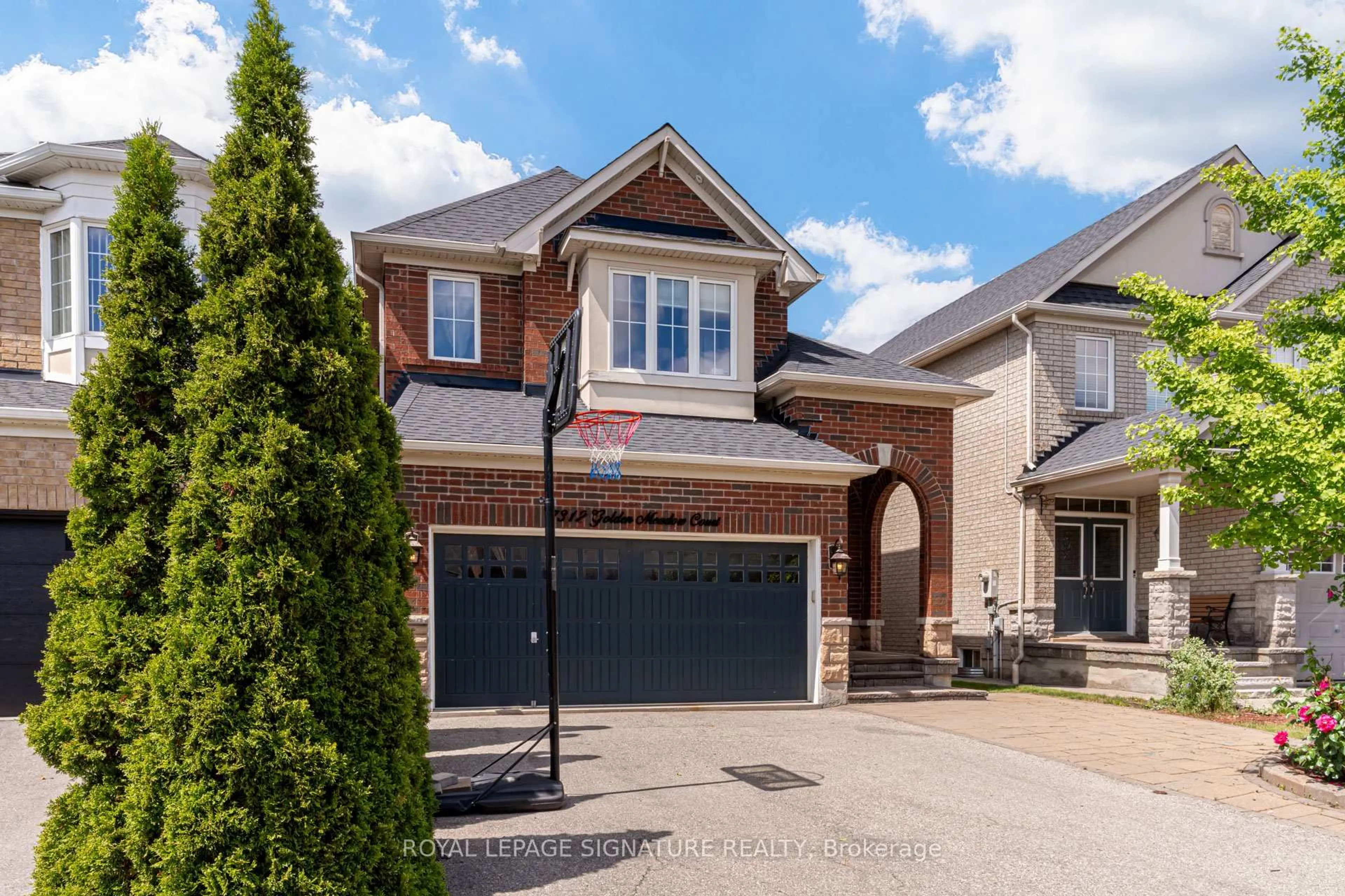Home with brick exterior material, street for 7312 Golden Meadow Crt, Mississauga Ontario L5W 0B8