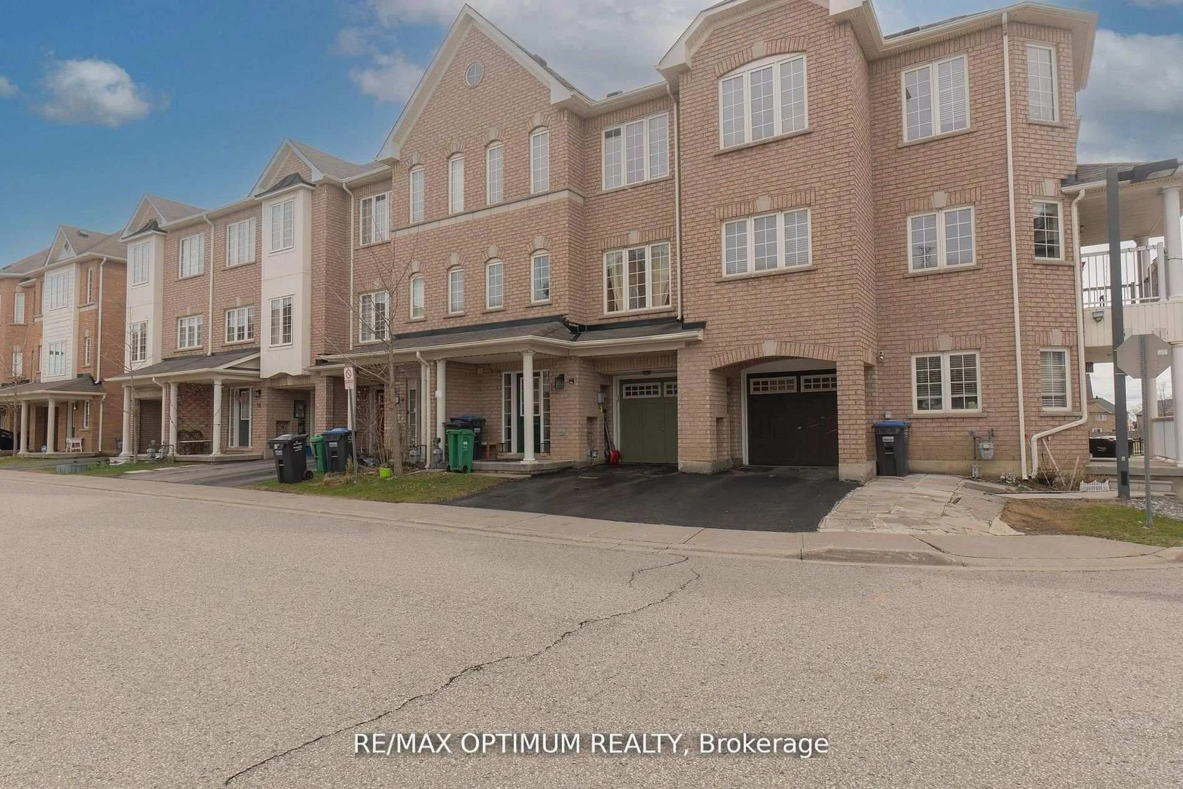 Unknown for 12 Gatlin St, Brampton Ontario L6Y 0R6