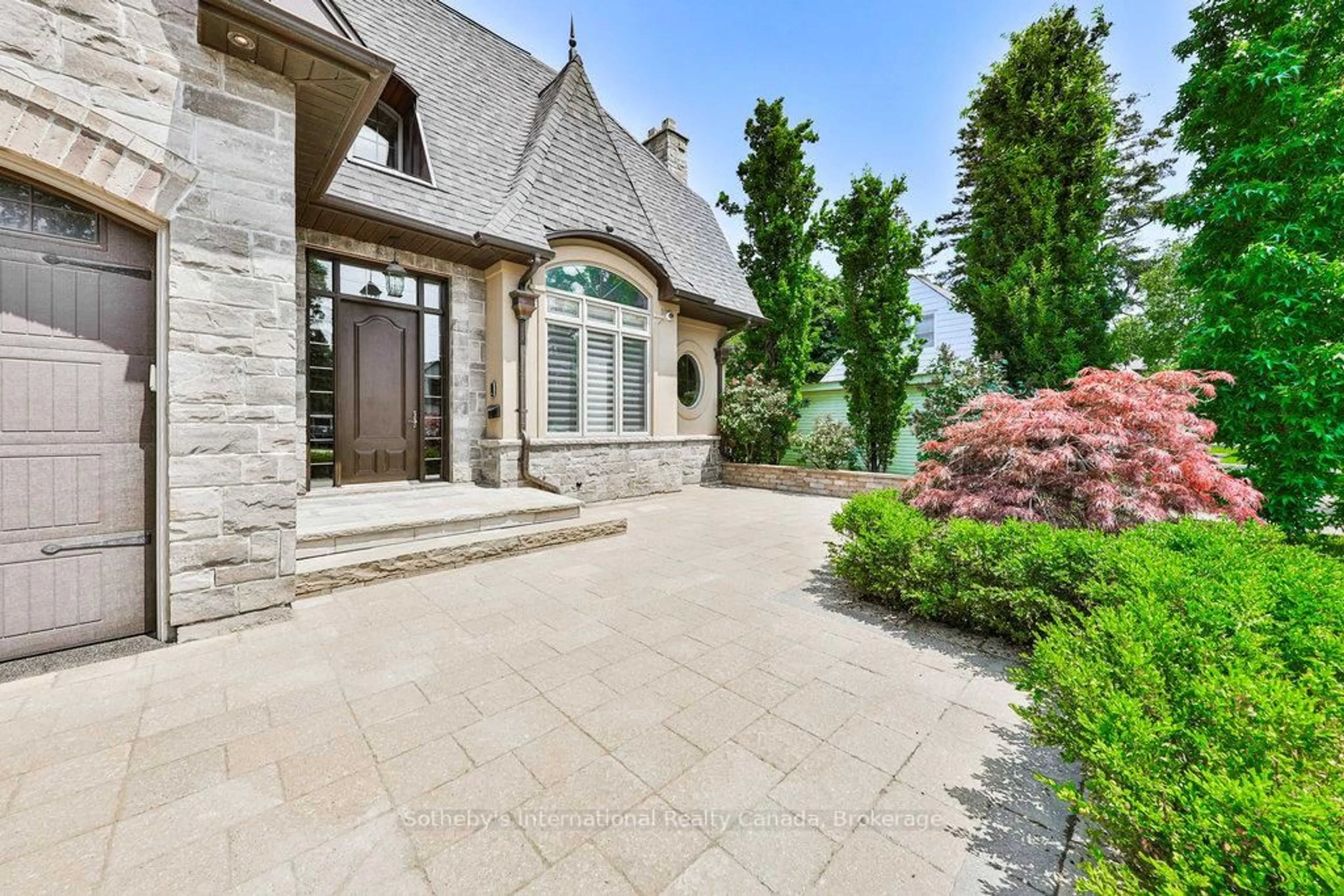 Unknown for 1035 Truman Ave, Oakville Ontario L6H 1Y7