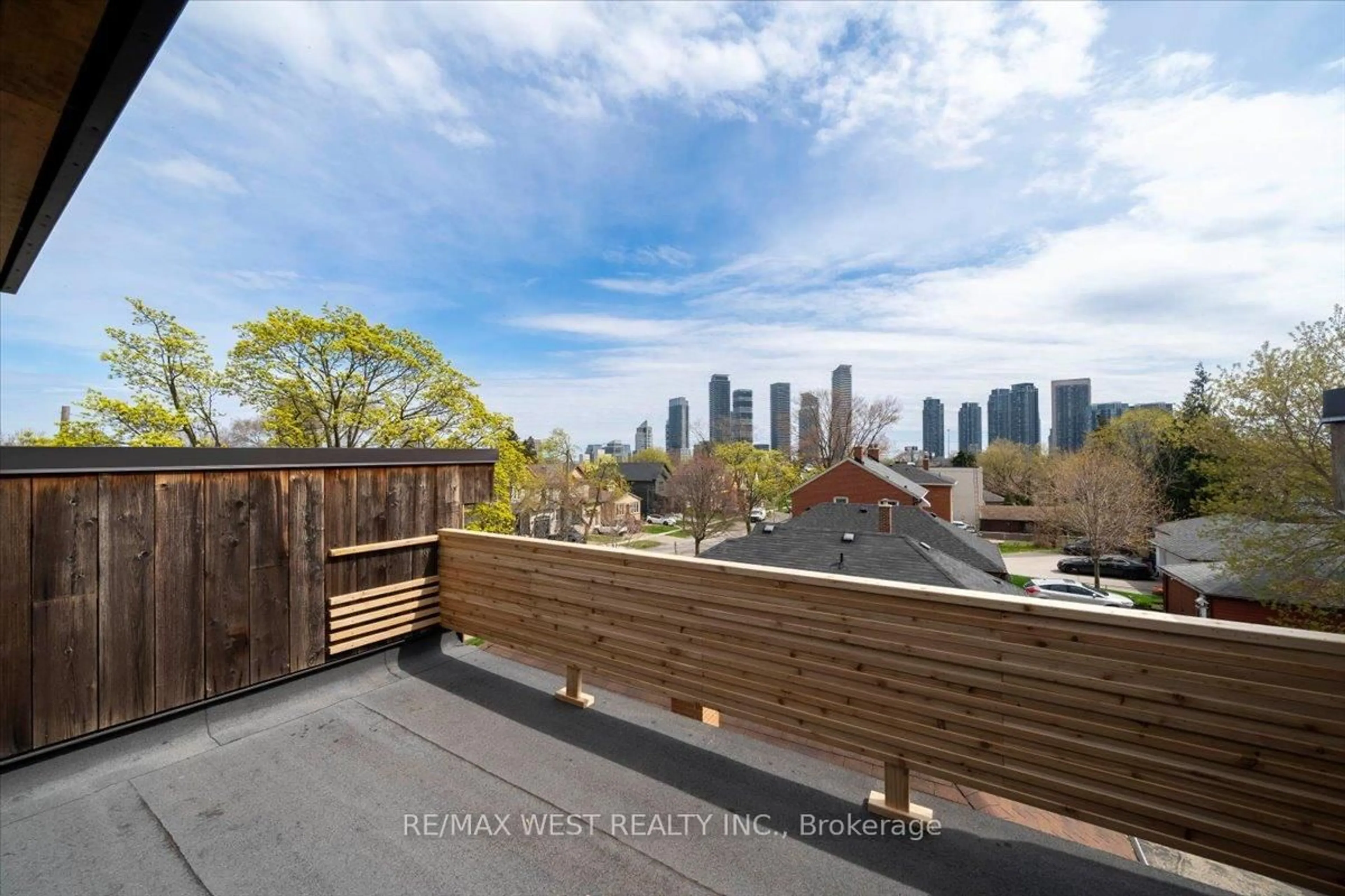 Unknown for 38 Smithfield Dr, Toronto Ontario M8Y 3M2
