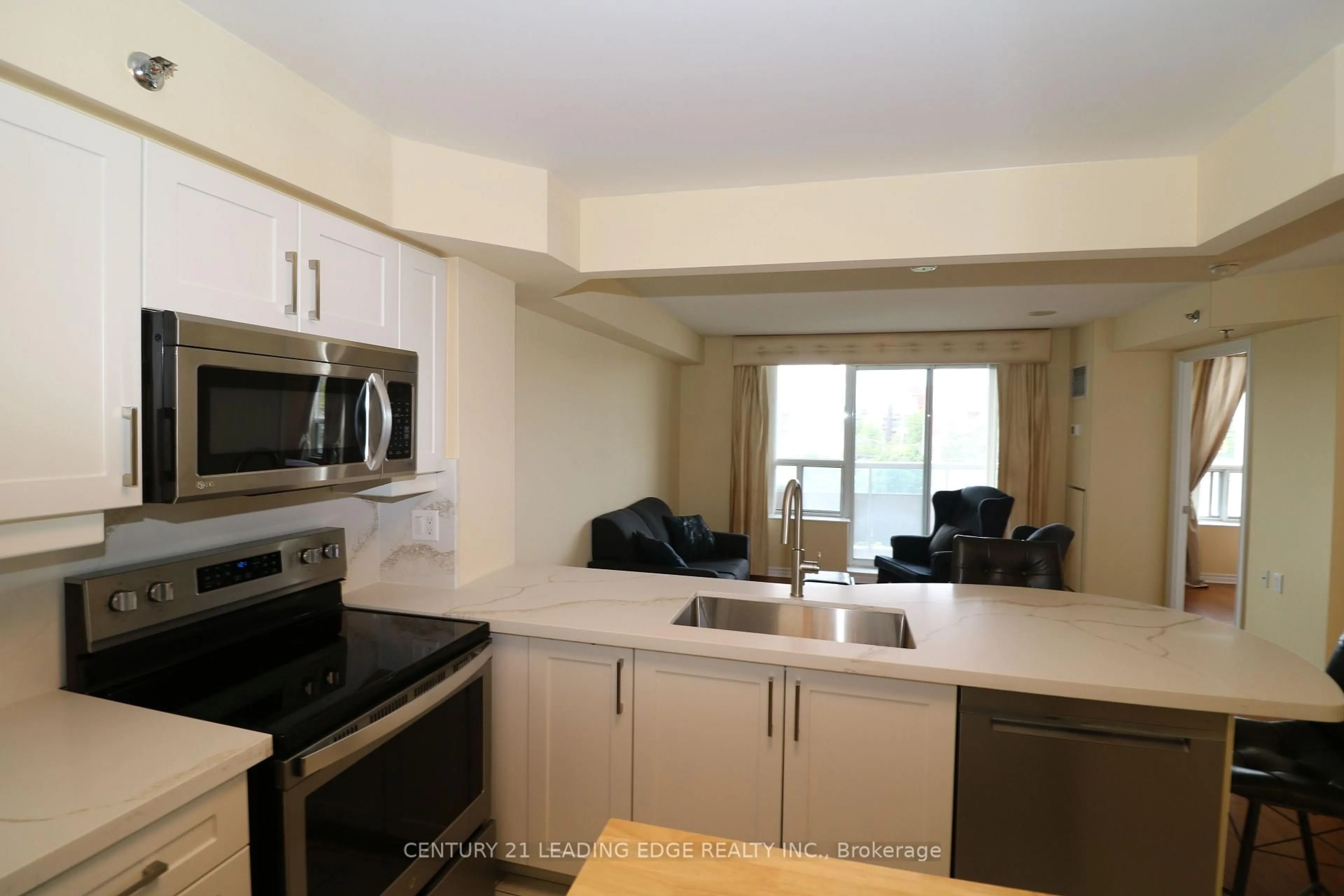 Standard kitchen, unknown for 4640 Kimbermount Ave #305, Mississauga Ontario L5M 5W6