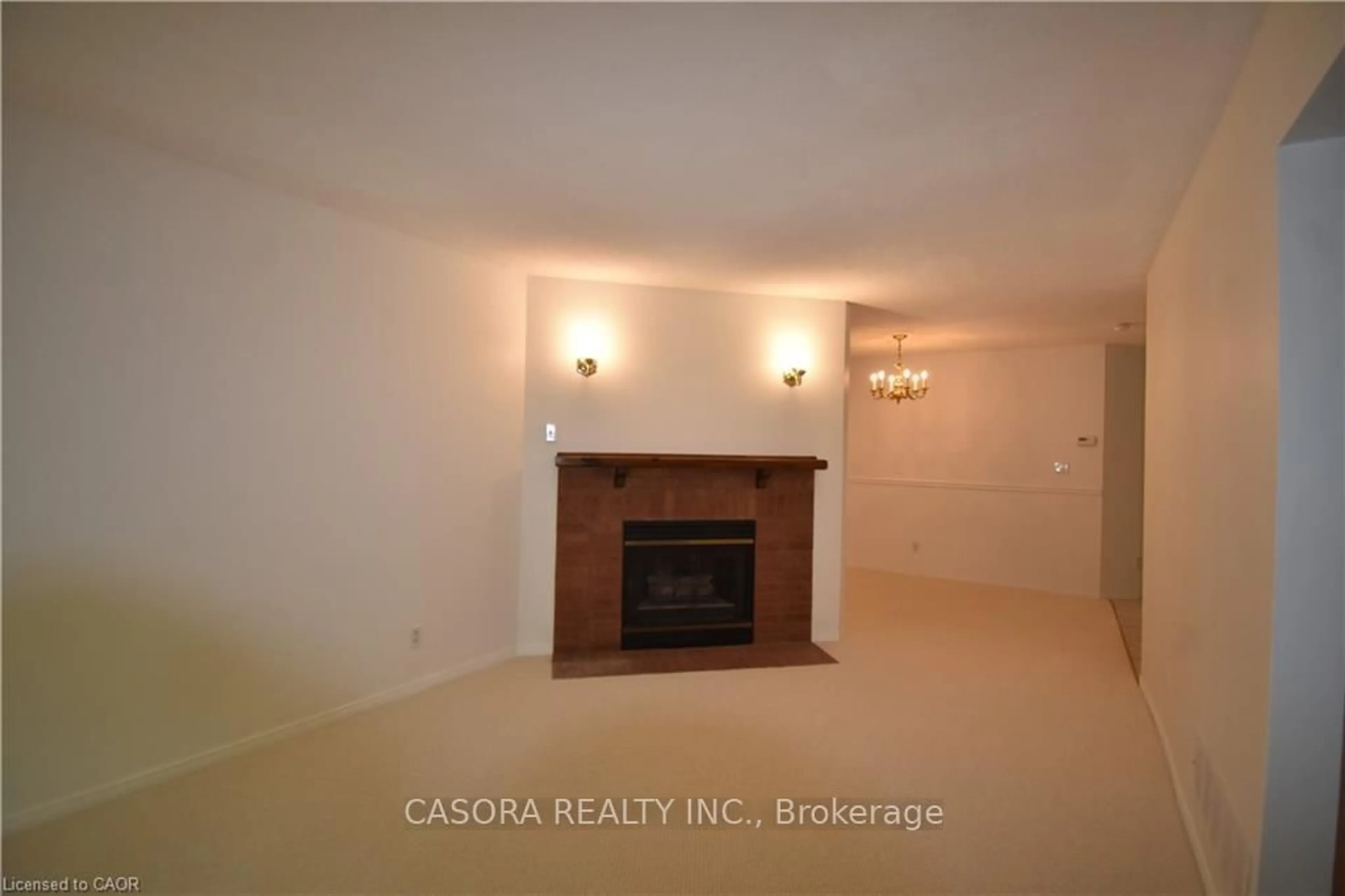 A pic of a room for 2230 WALKERS Line #25, Burlington Ontario L7M 3Y8