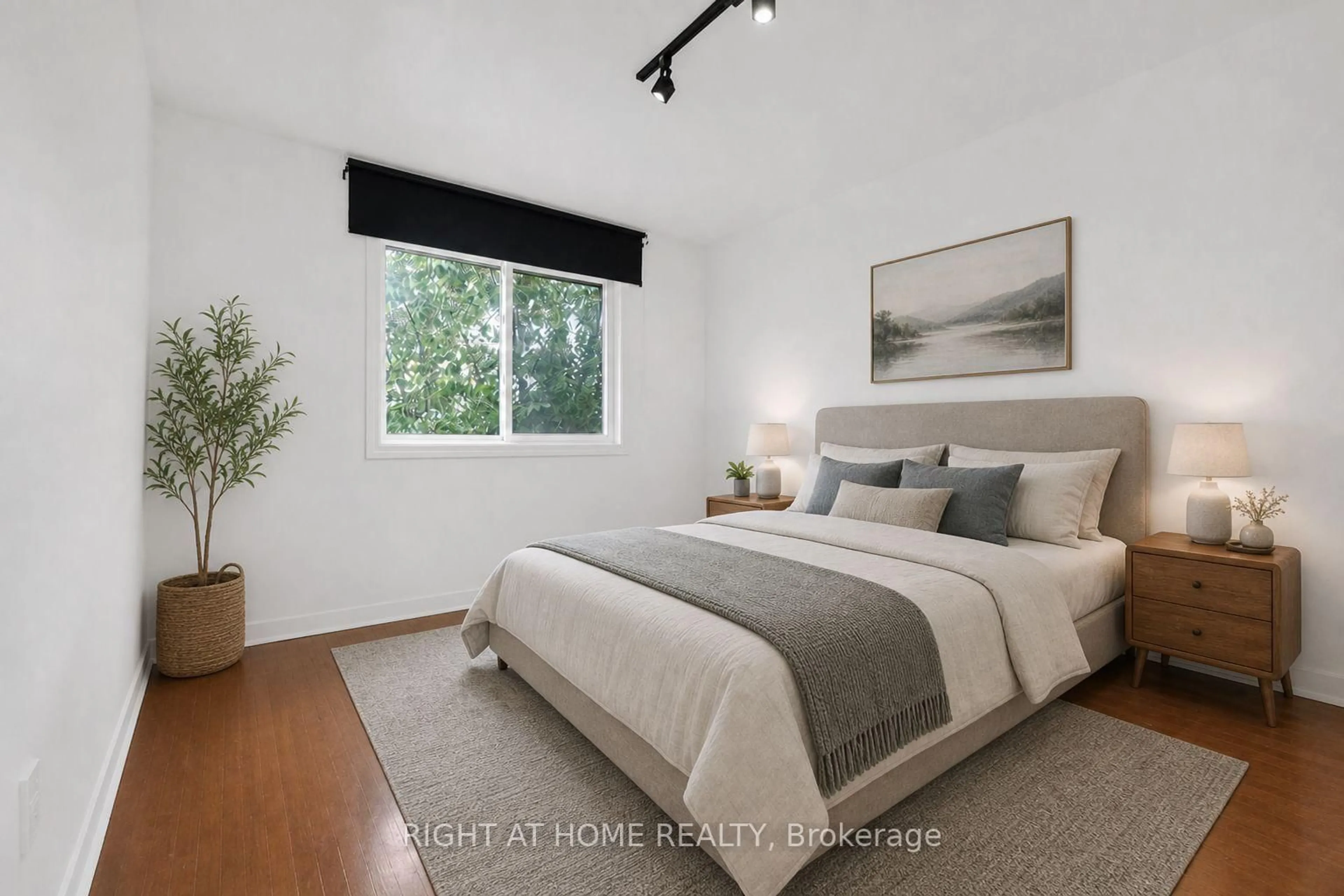 Bedroom with bed, unknown for 31 Frankton Cres, Toronto Ontario M3J 1C2