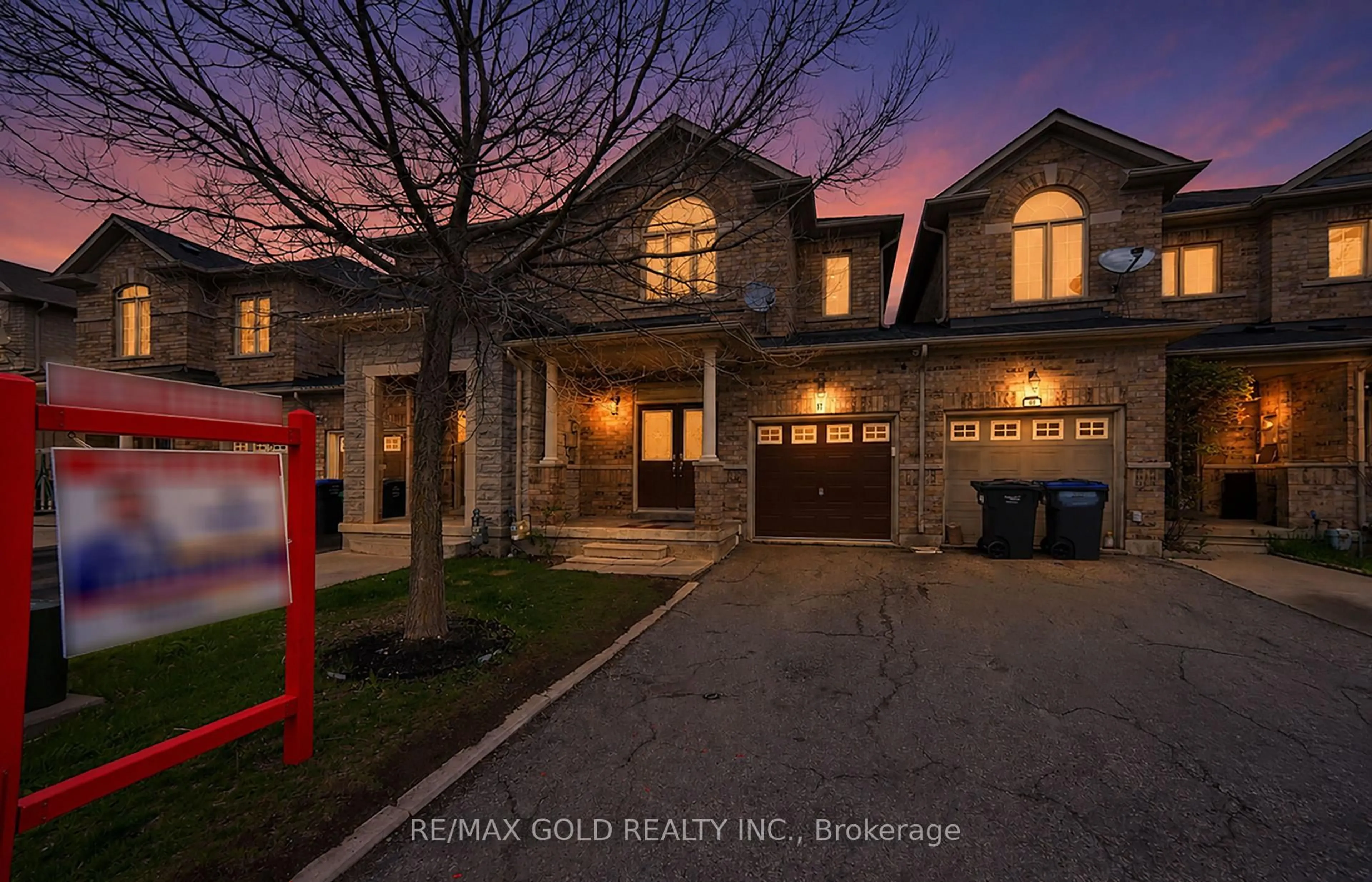 Unknown for 67 Palleschi Dr, Brampton Ontario L6P 2S1