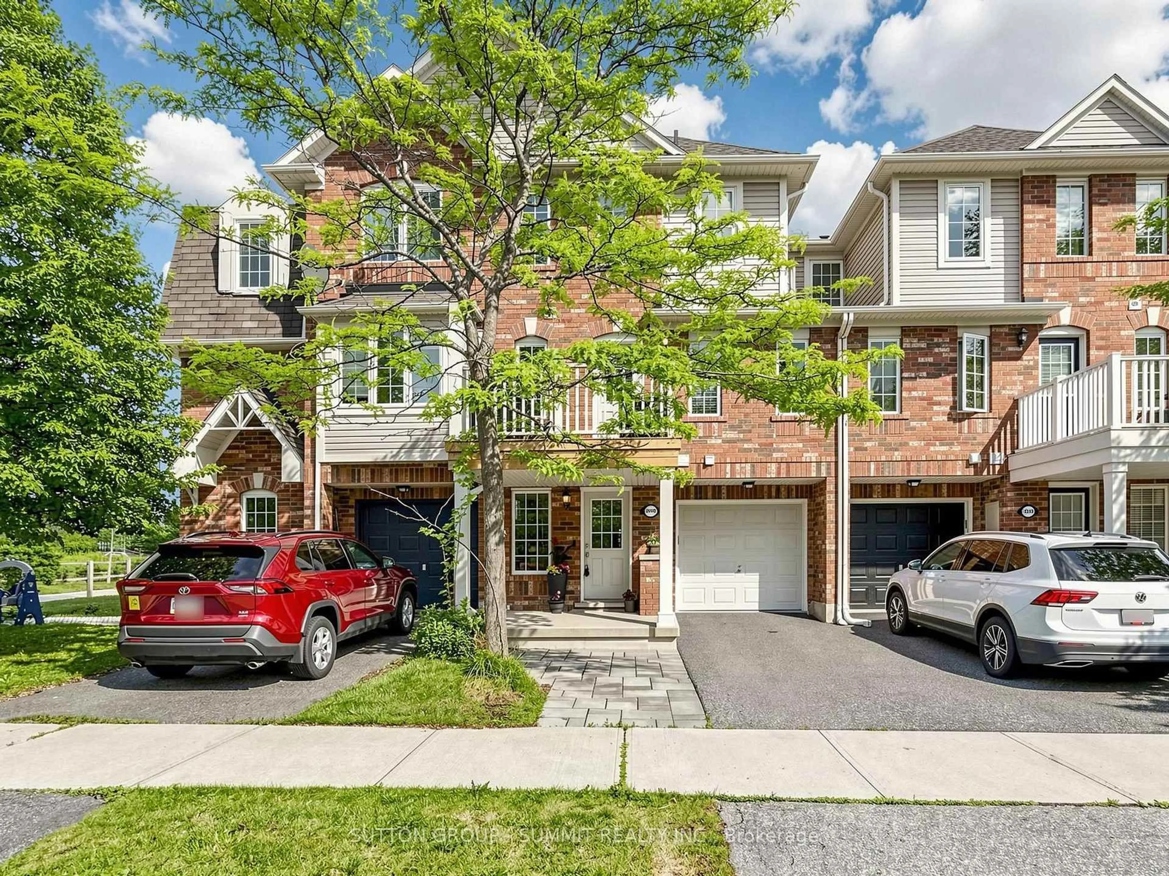 Home with brick exterior material, street for 3032 Dewridge Ave, Oakville Ontario L6M 5H9