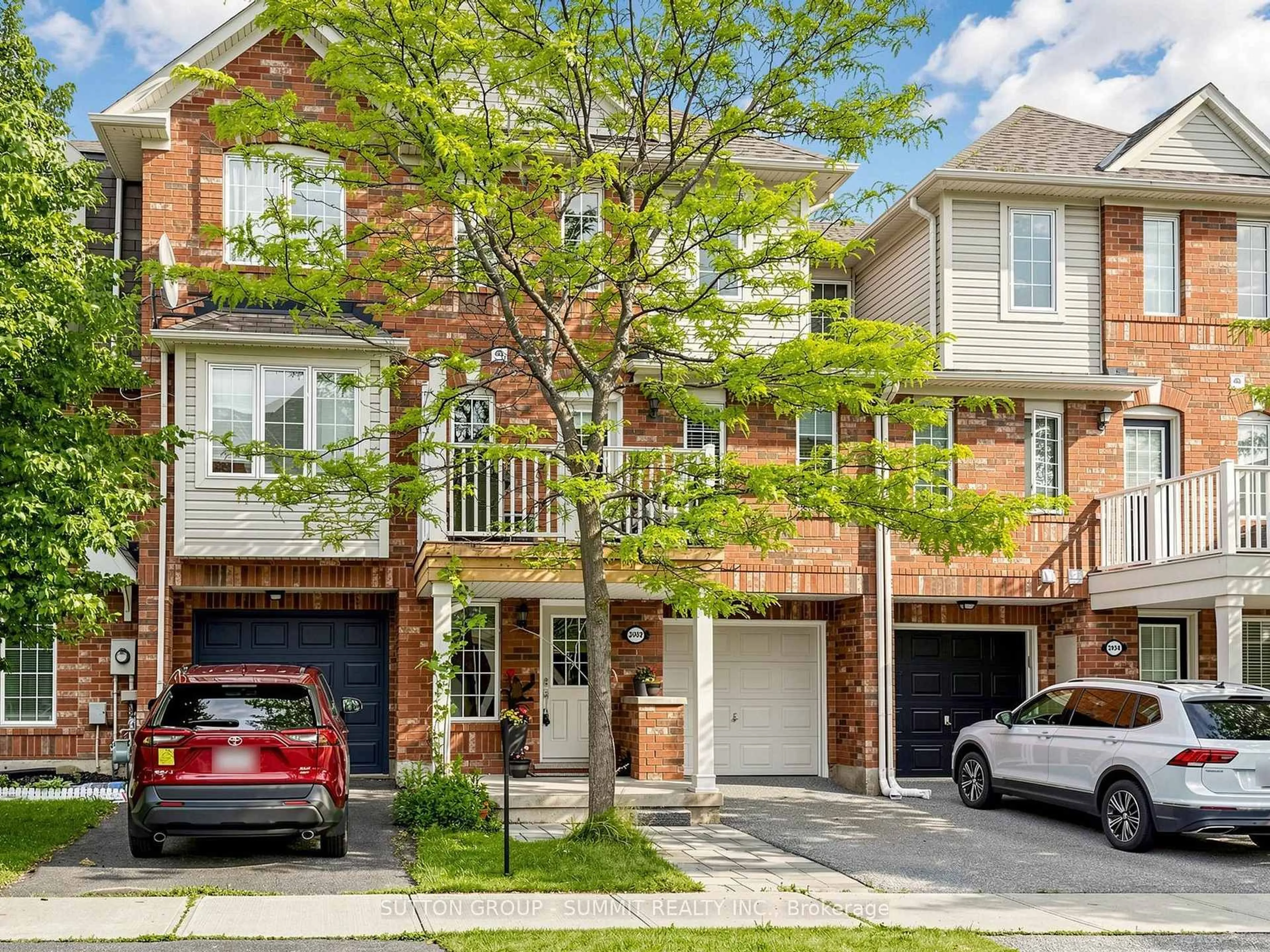 Home with brick exterior material, street for 3032 Dewridge Ave, Oakville Ontario L6M 5H9