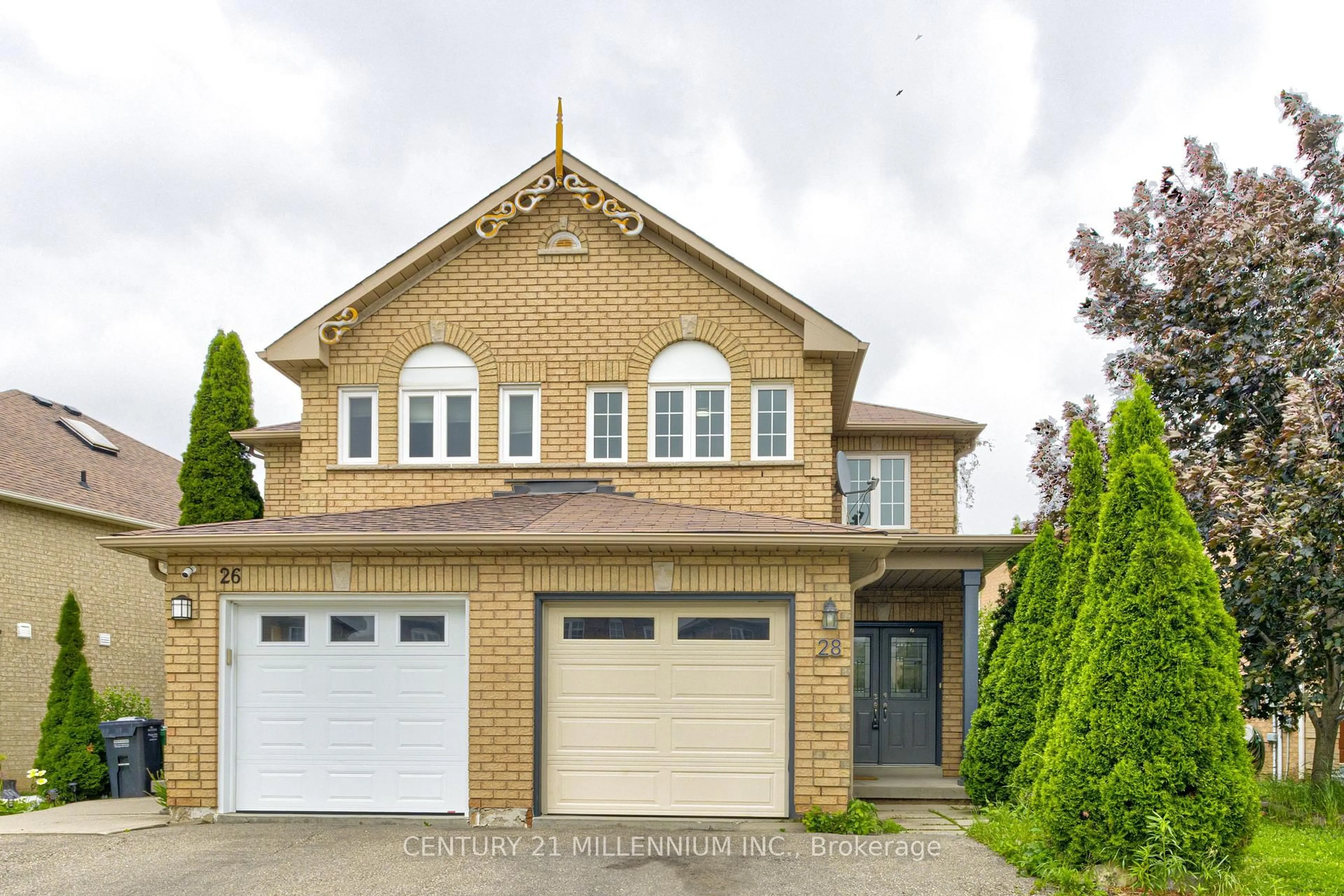 Home with brick exterior material, street for 28 Silo Crt, Brampton Ontario L6X 4S4