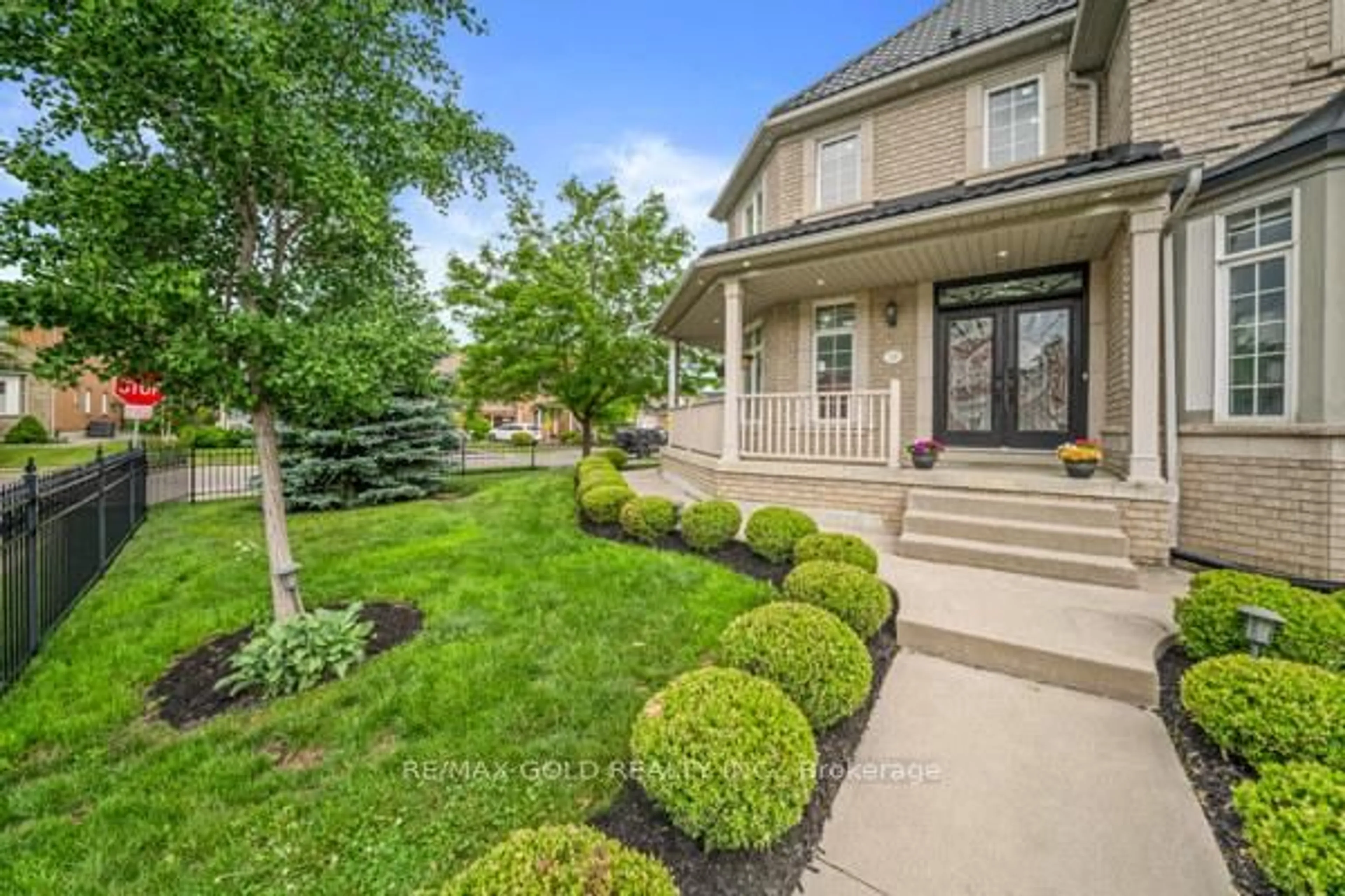 Unknown for 39 Trailhead Cres, Brampton Ontario L6R 3H2