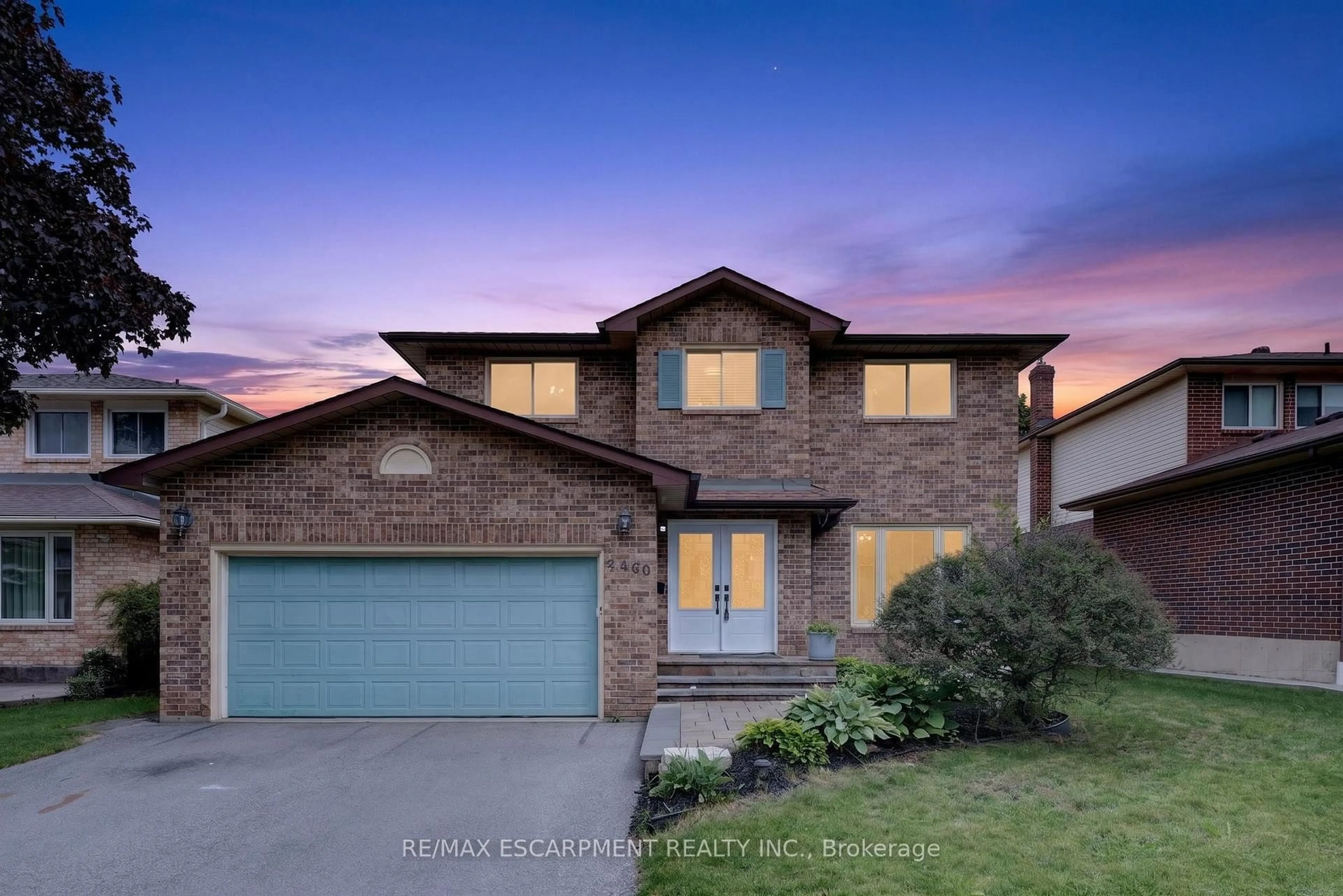 Home with brick exterior material, street for 2450 Overton Dr, Burlington Ontario L7P 4B5